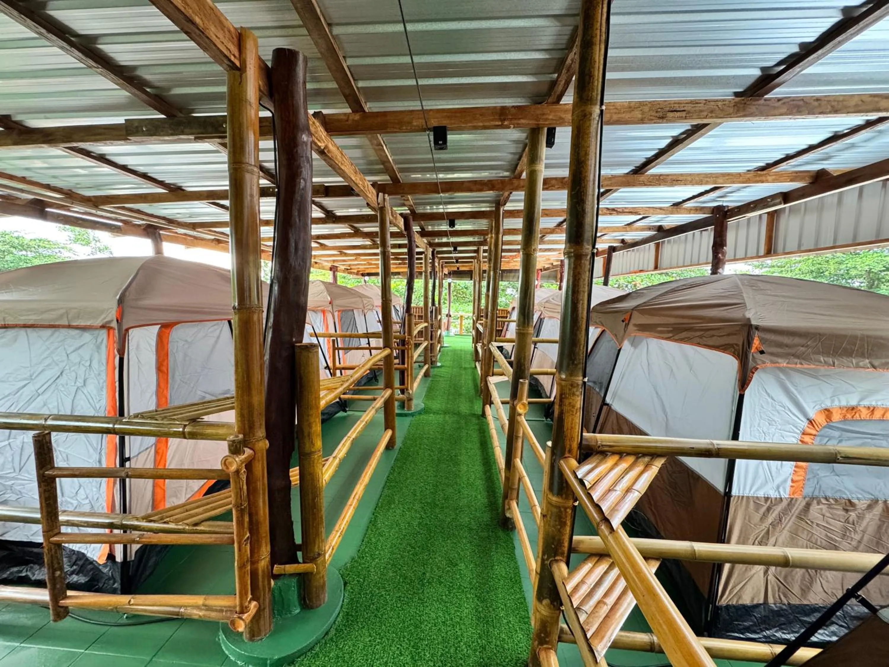 Photo of the whole room in Naiyang Discovery Beach Resort