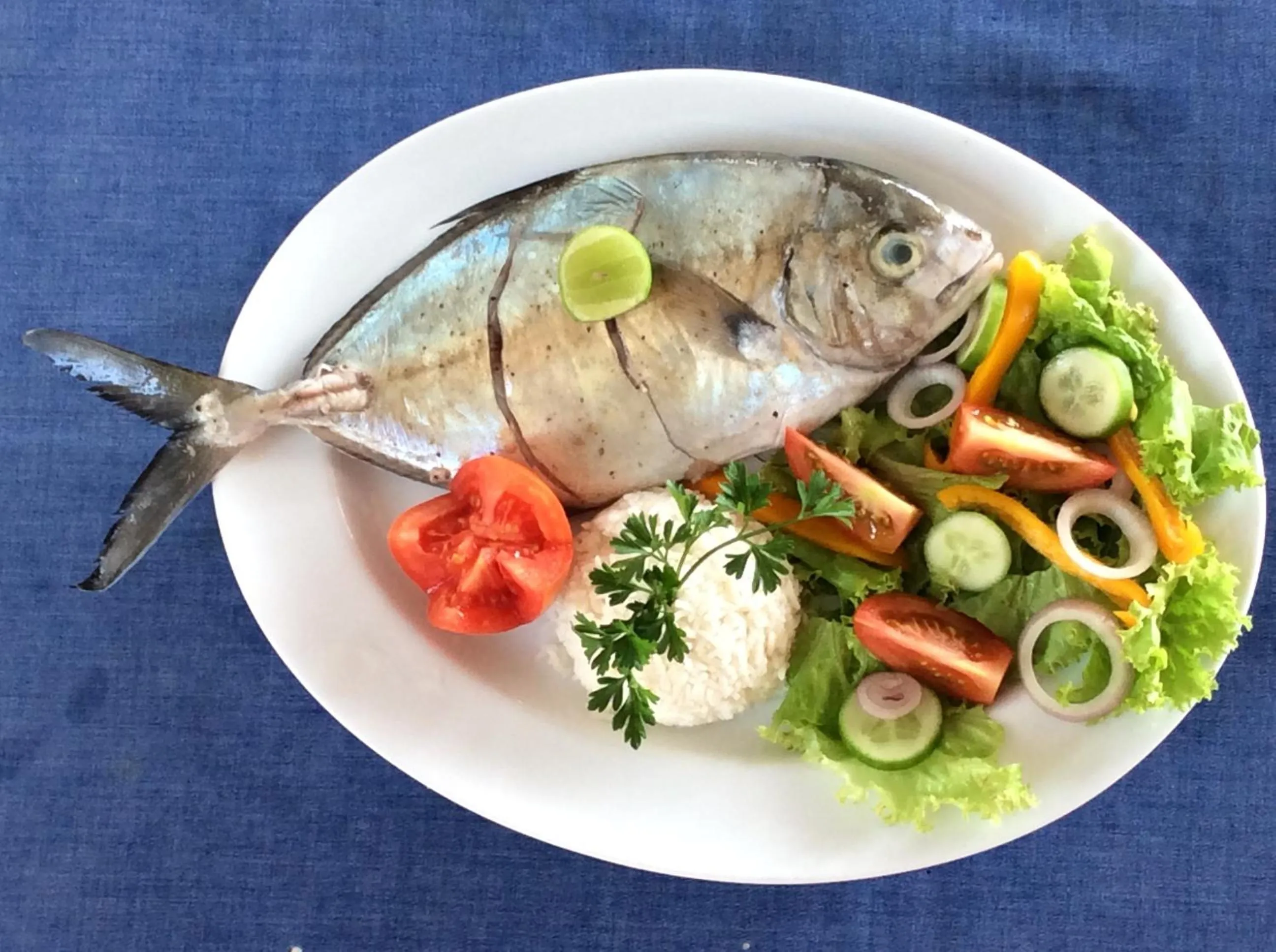 Lunch in International Beach Hotel & Restaurant