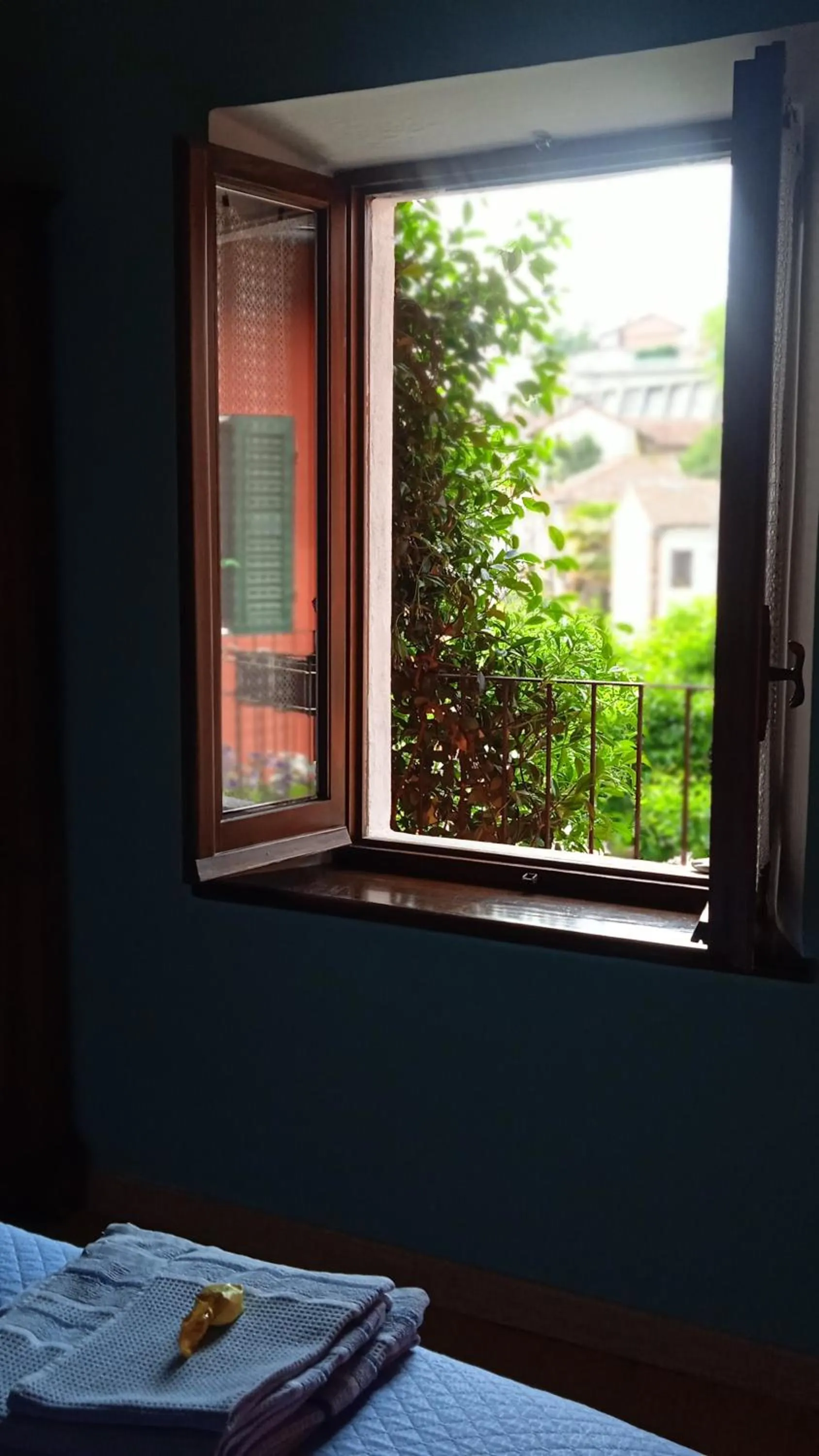 Bedroom, Bed in PocoBurro Ca' d'arte