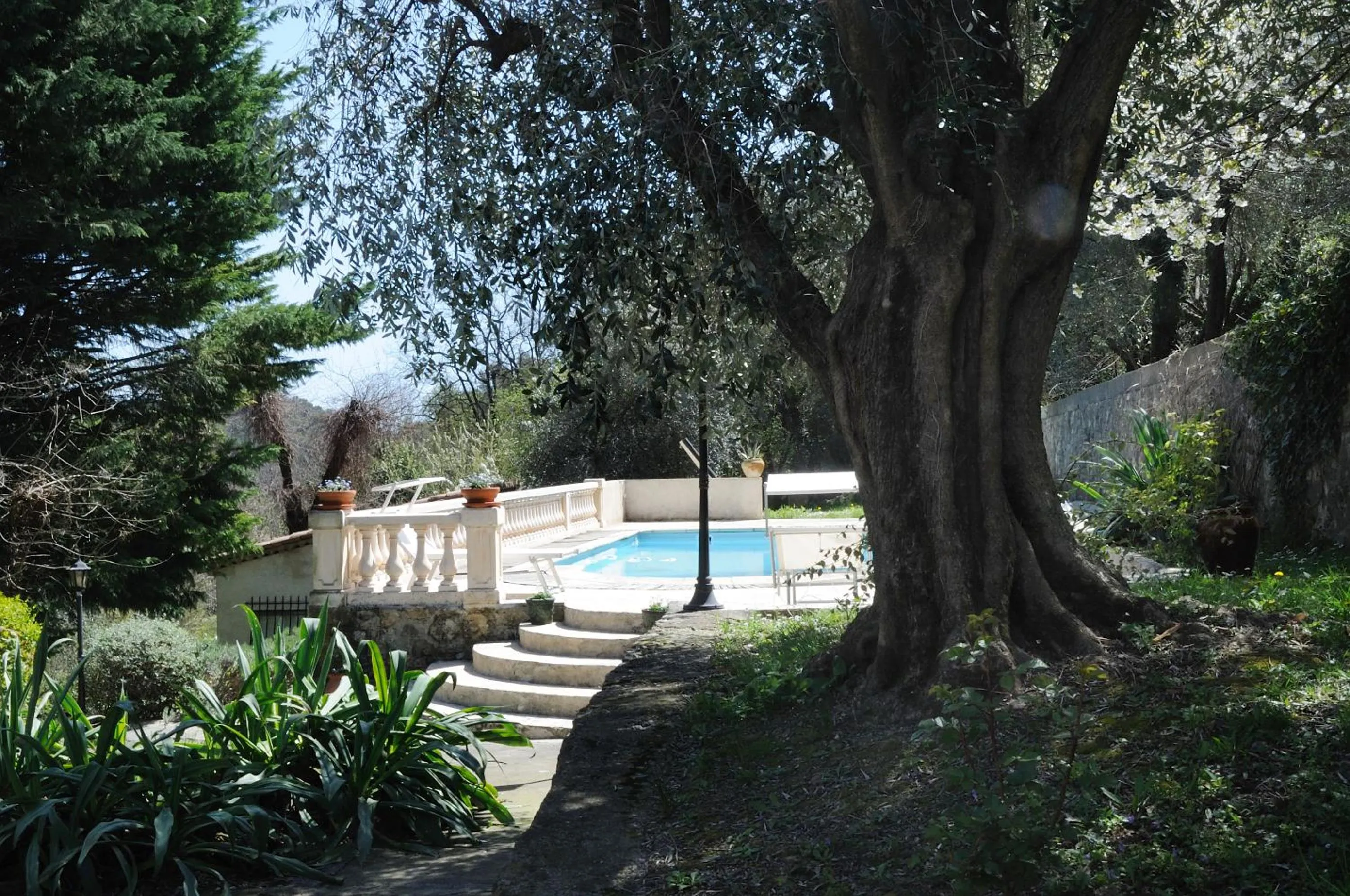 Day in Maison Le Retour