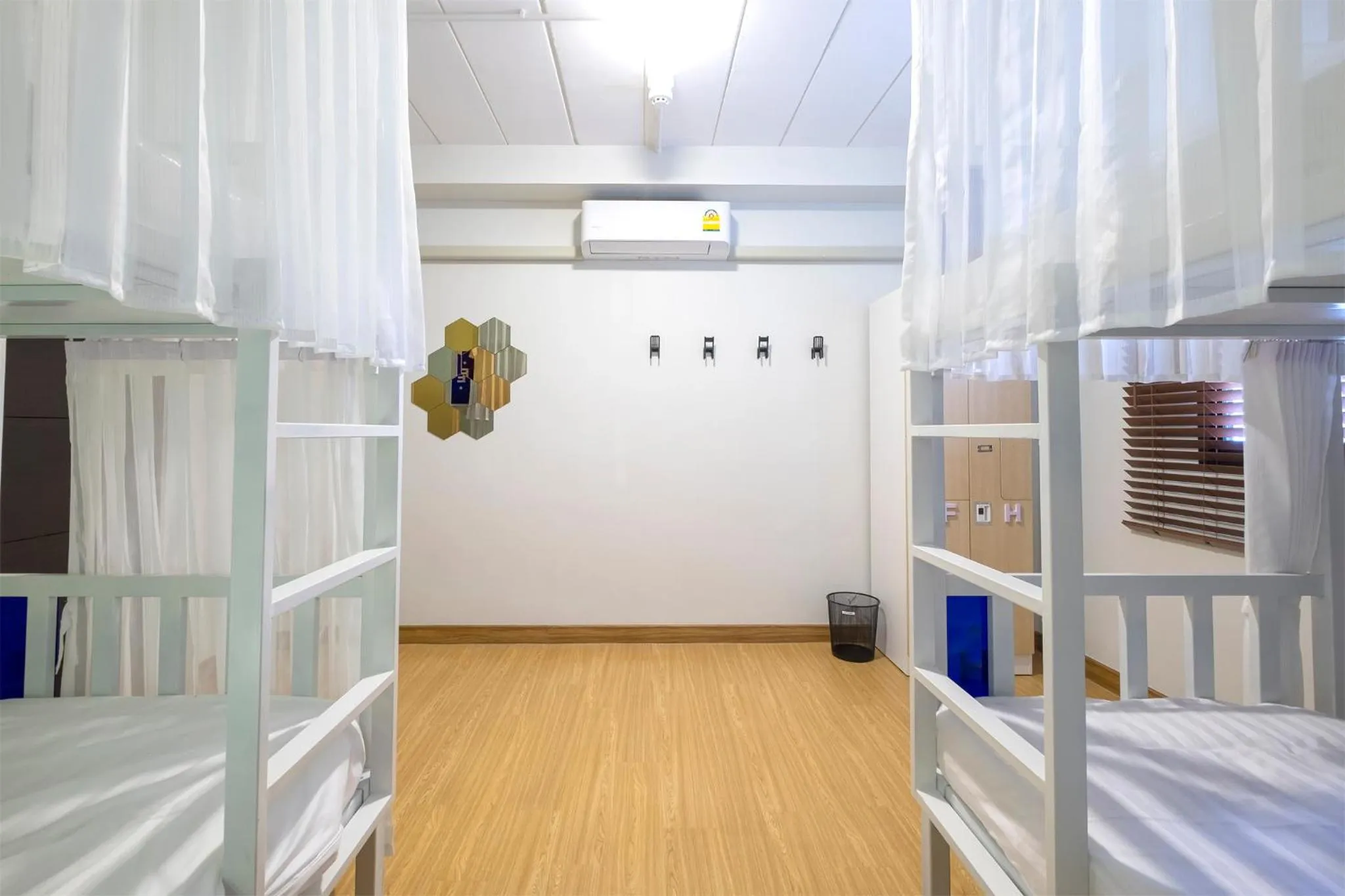 bunk bed, Bed in BED Friends Poshtel