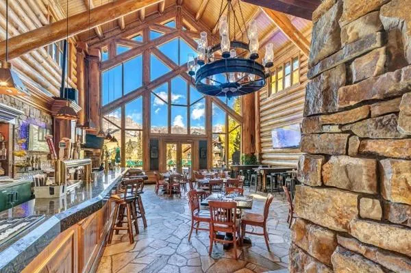 Restaurant/places to eat in Mountain Lodge Telluride