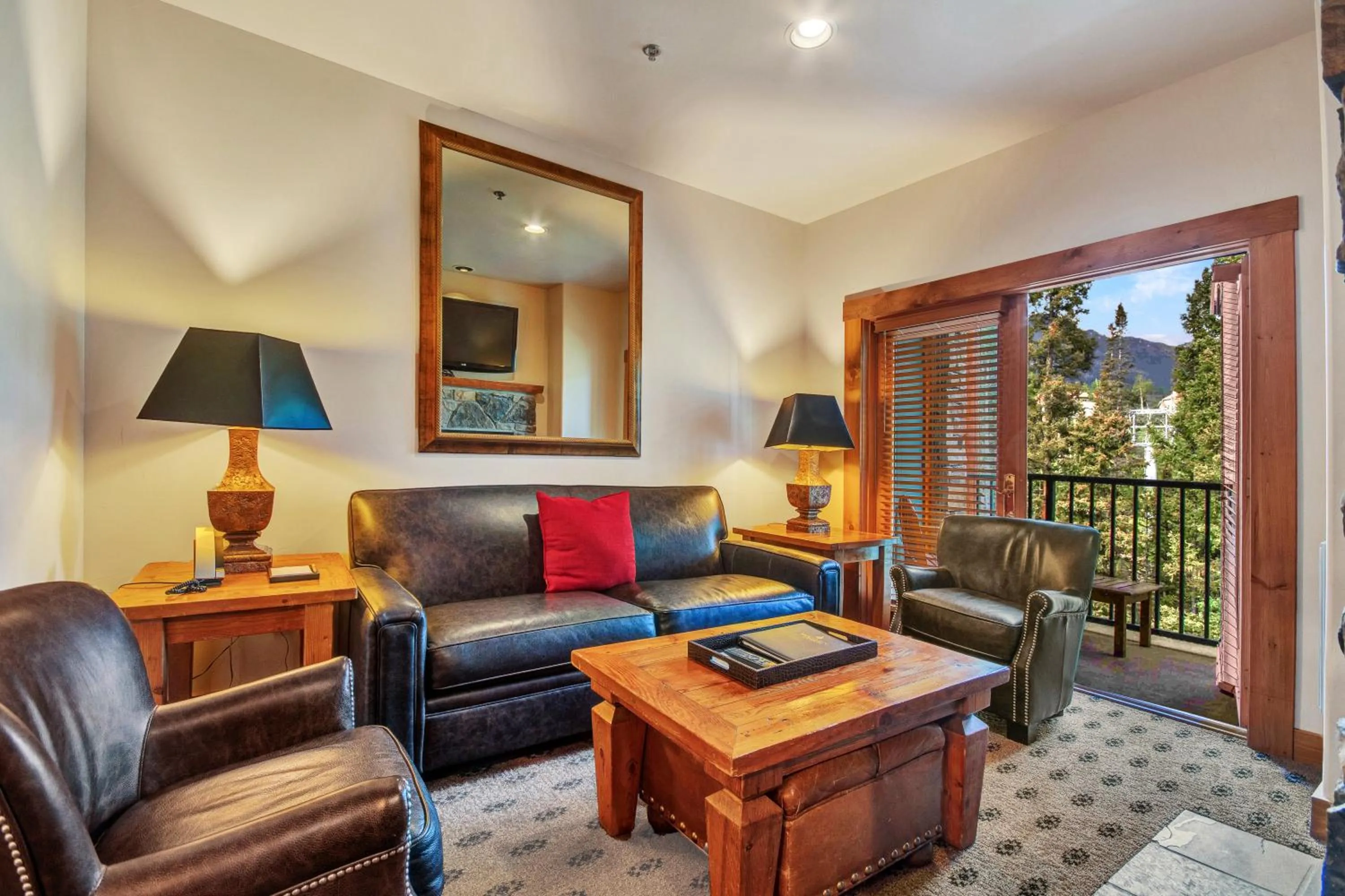 Living room in Mountain Lodge Telluride