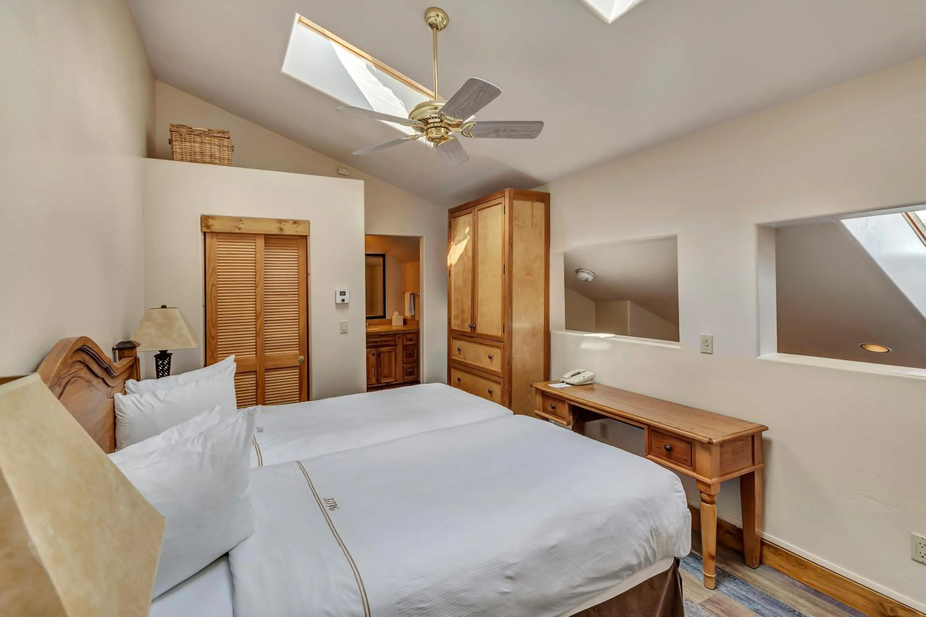 Bed in Mountain Lodge Telluride