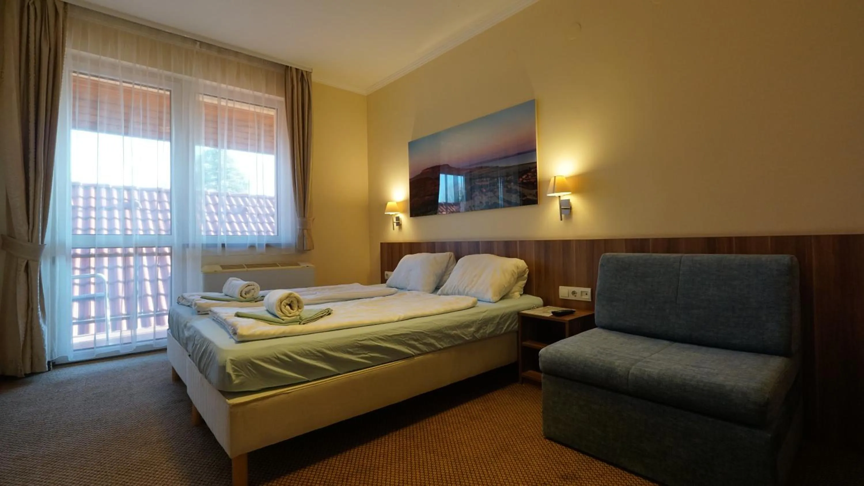 Photo of the whole room, Bed in Balaton Colors Beach Hotel