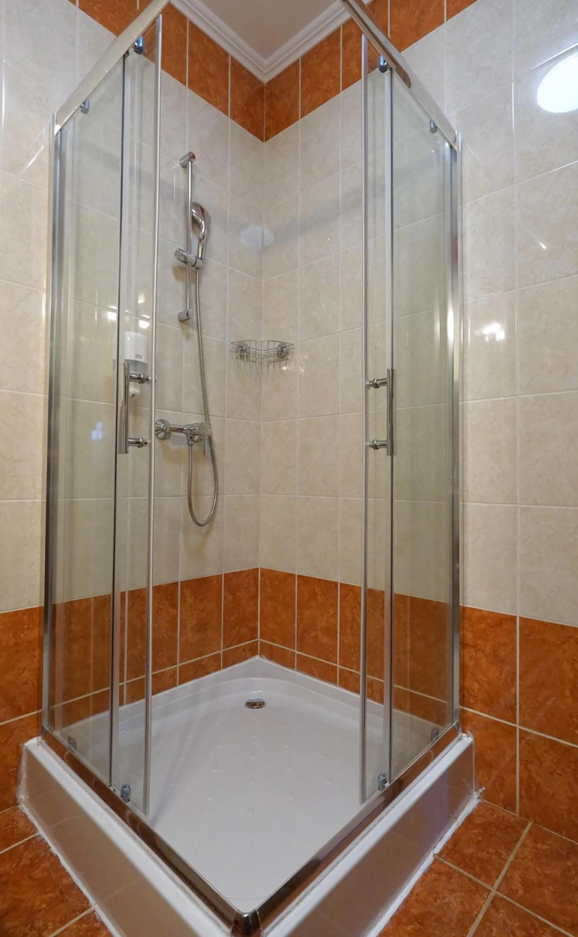 Shower in Balaton Colors Beach Hotel