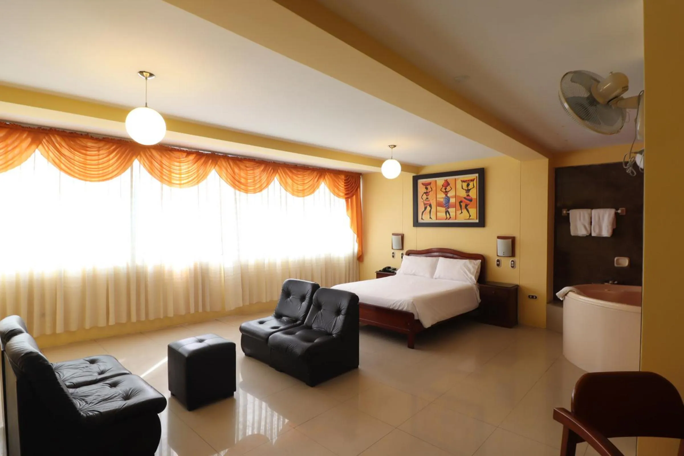 Bed in Hotel Alexander