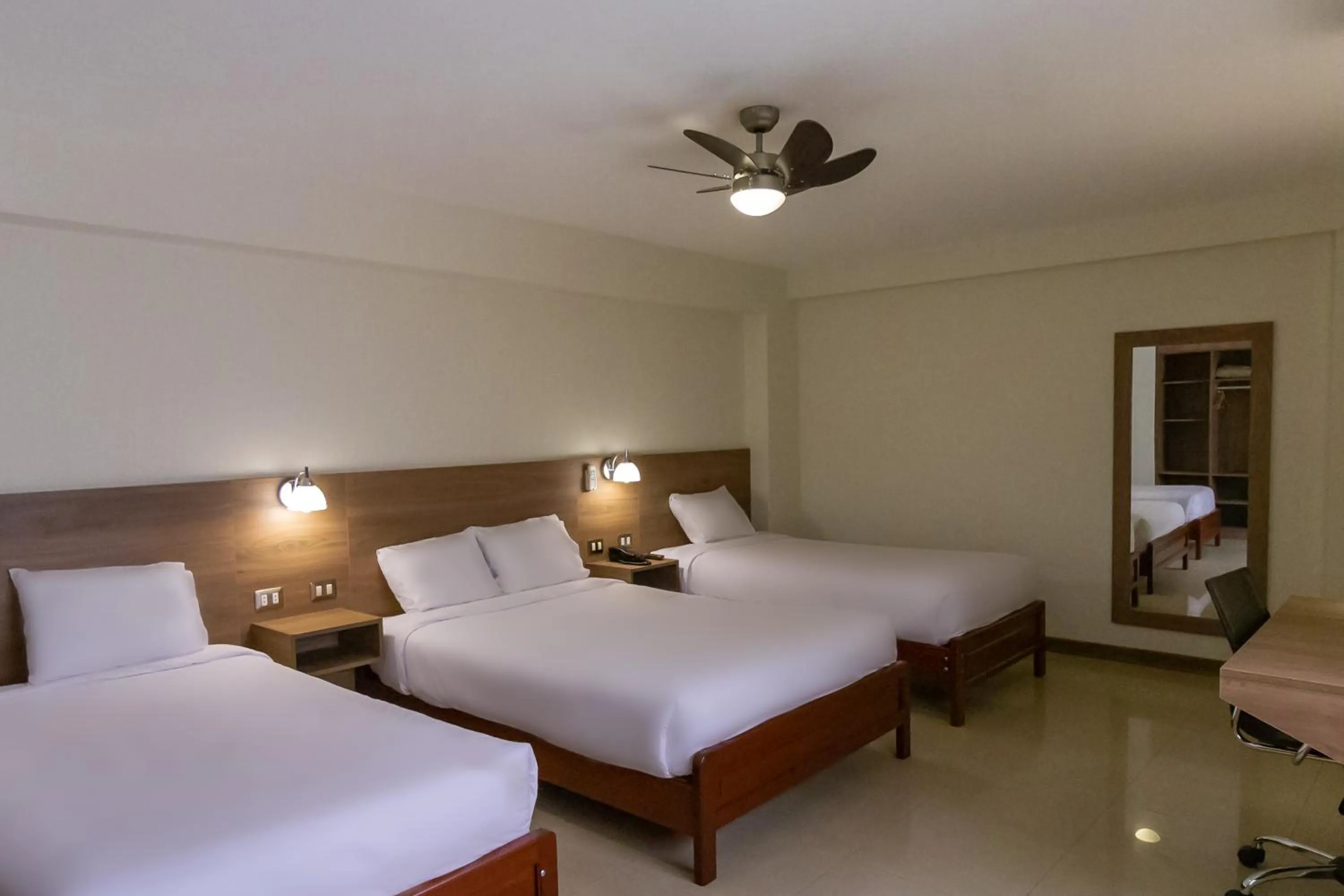 Bed in Hotel Alexander