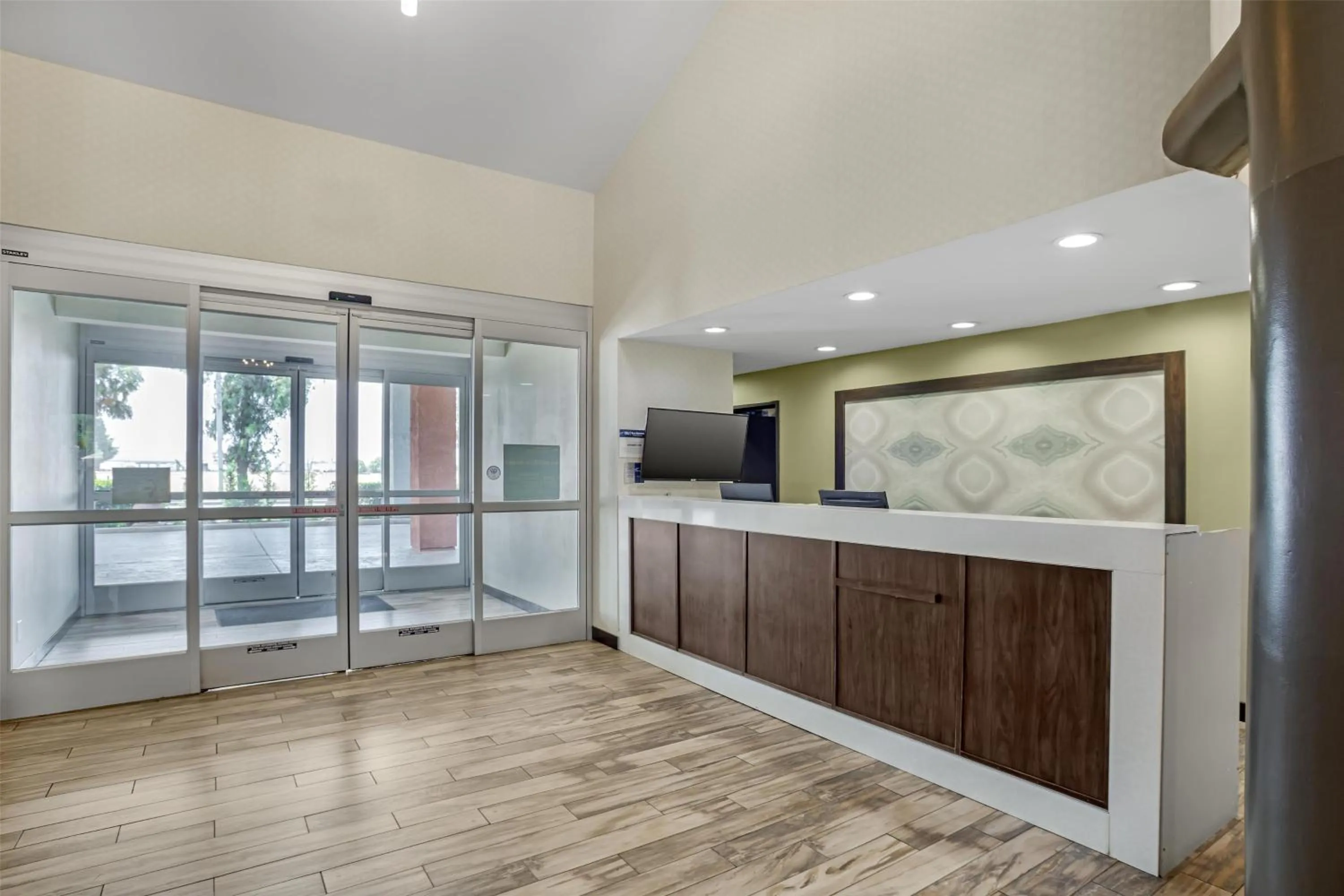 Lobby or reception in Best Western Porterville Inn
