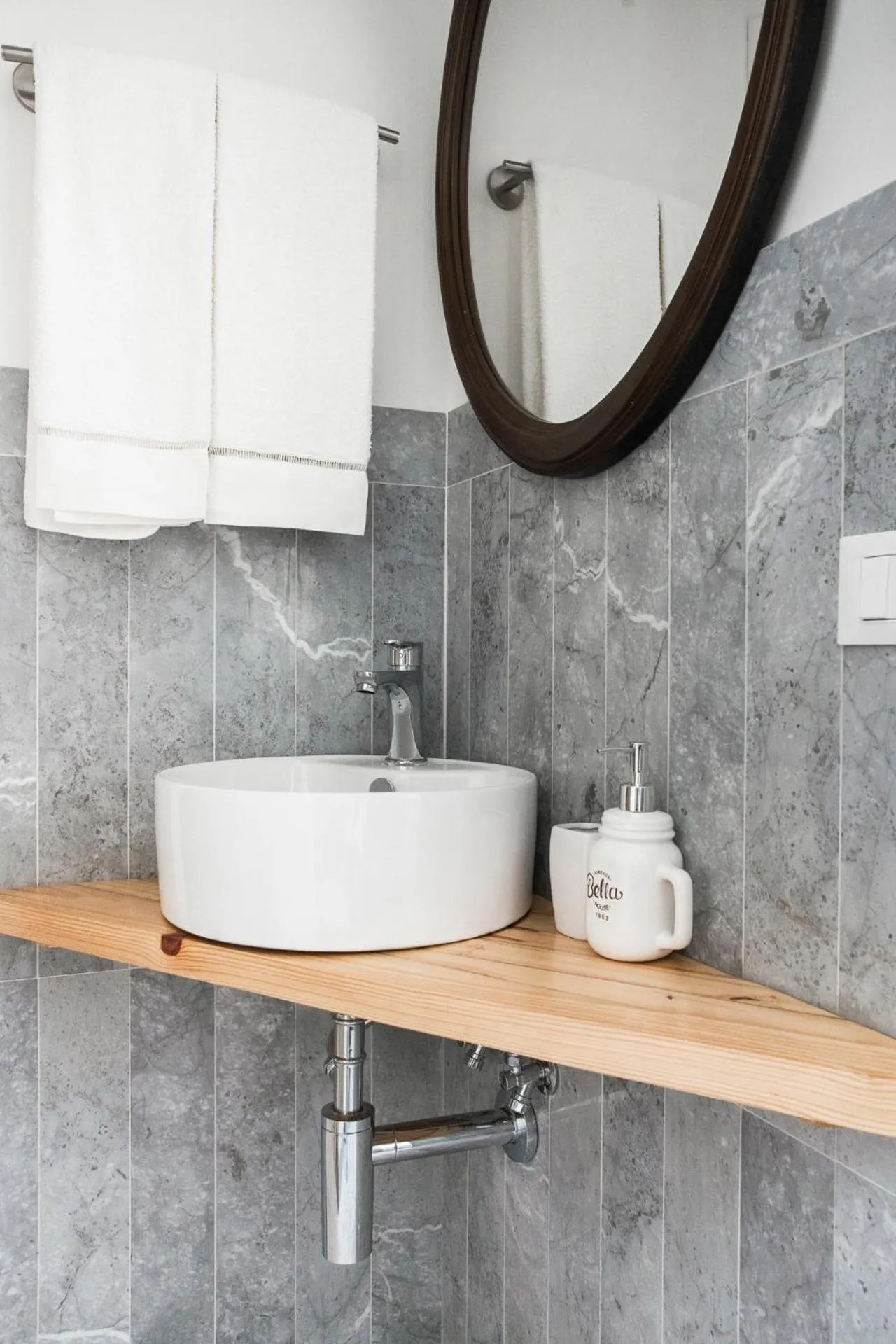 Bathroom in Carrara Bella