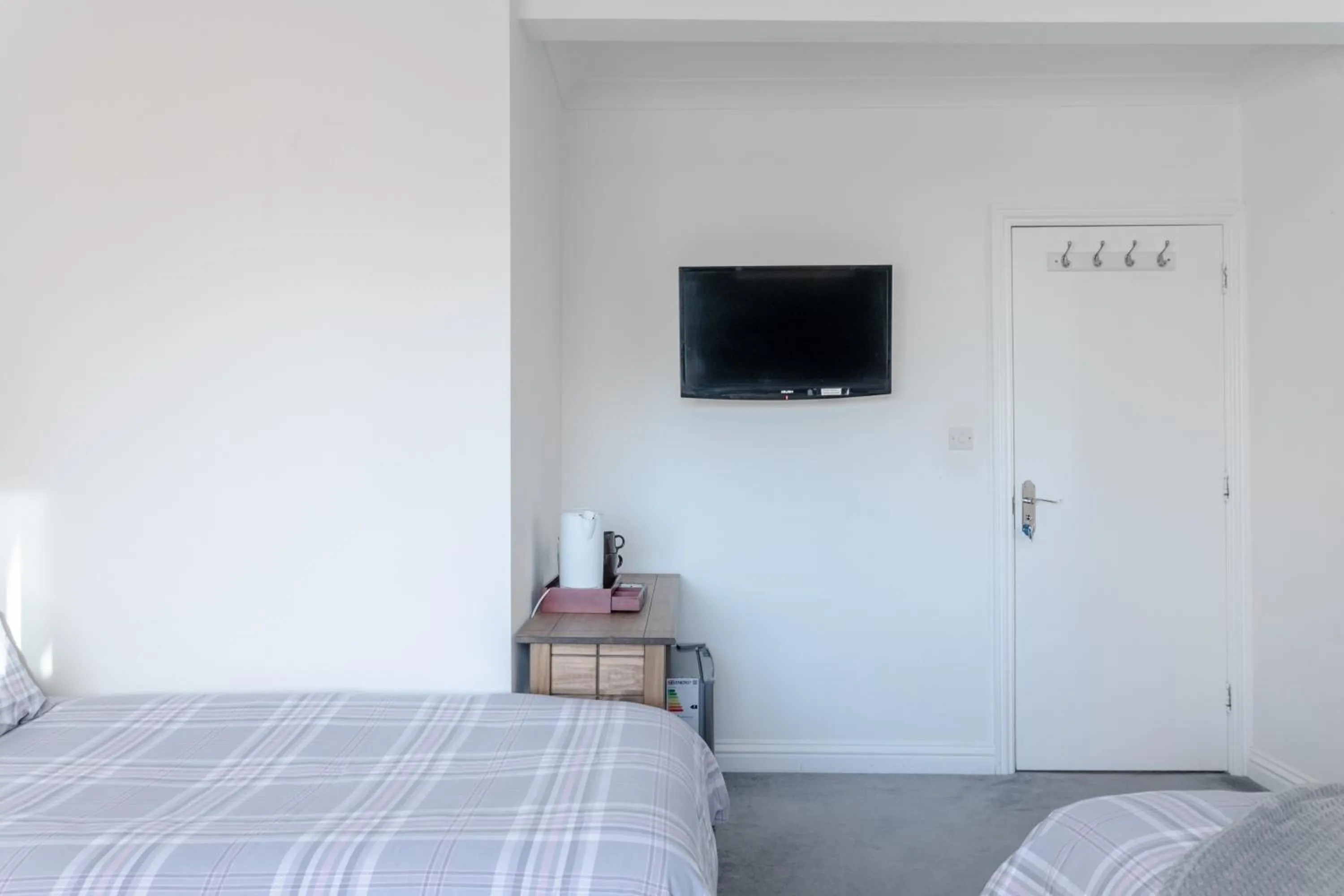 TV and multimedia, Bed in Apple House Wembley