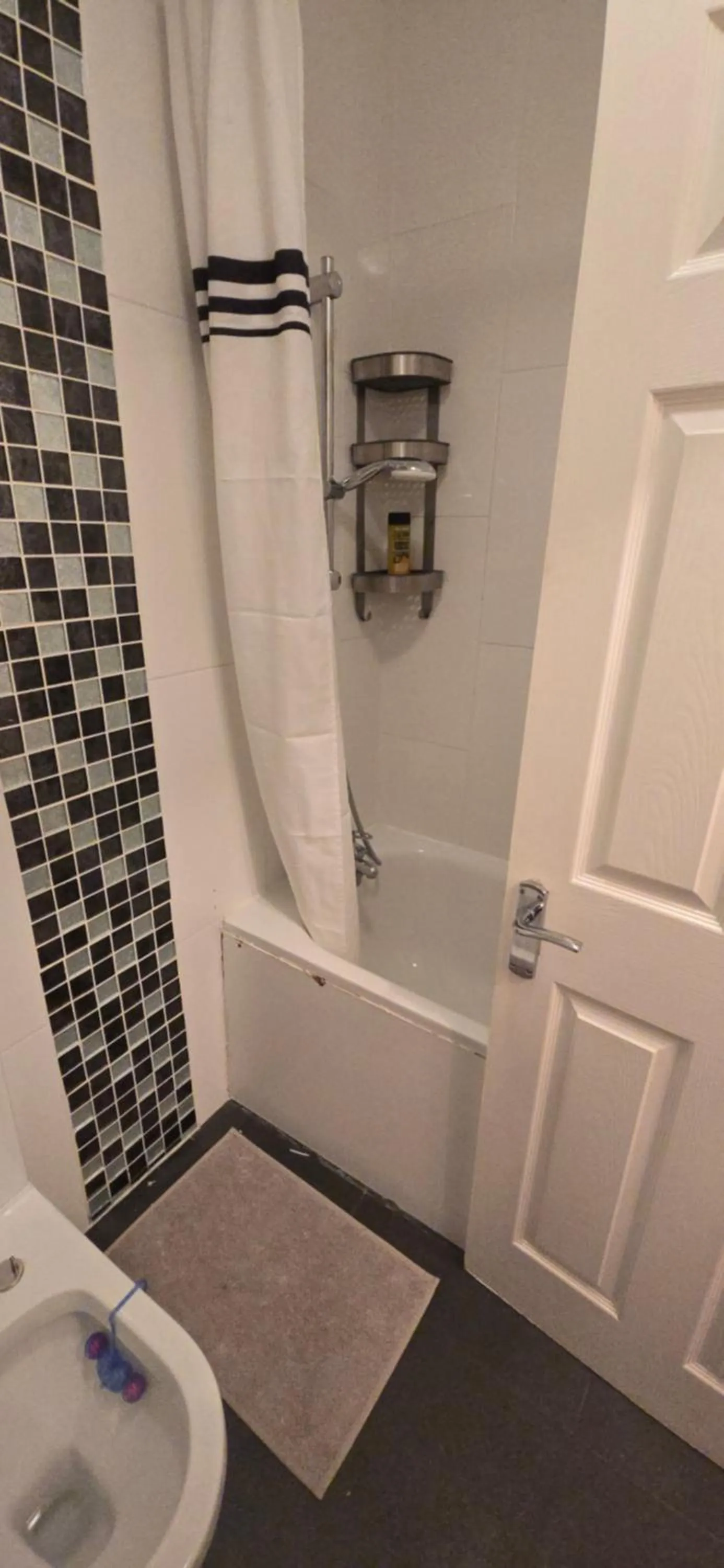 Bathroom in Apple House Wembley