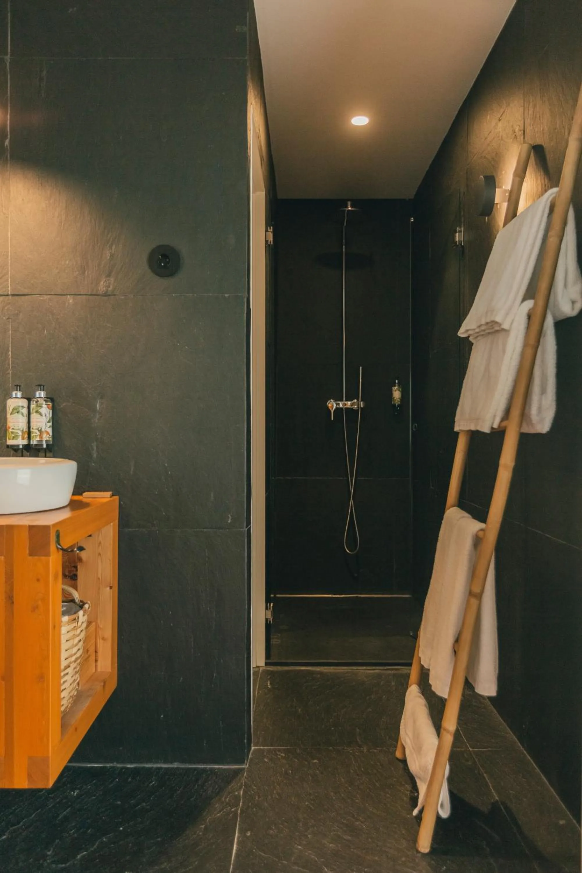 Shower in Ventozelo Hotel & Quinta