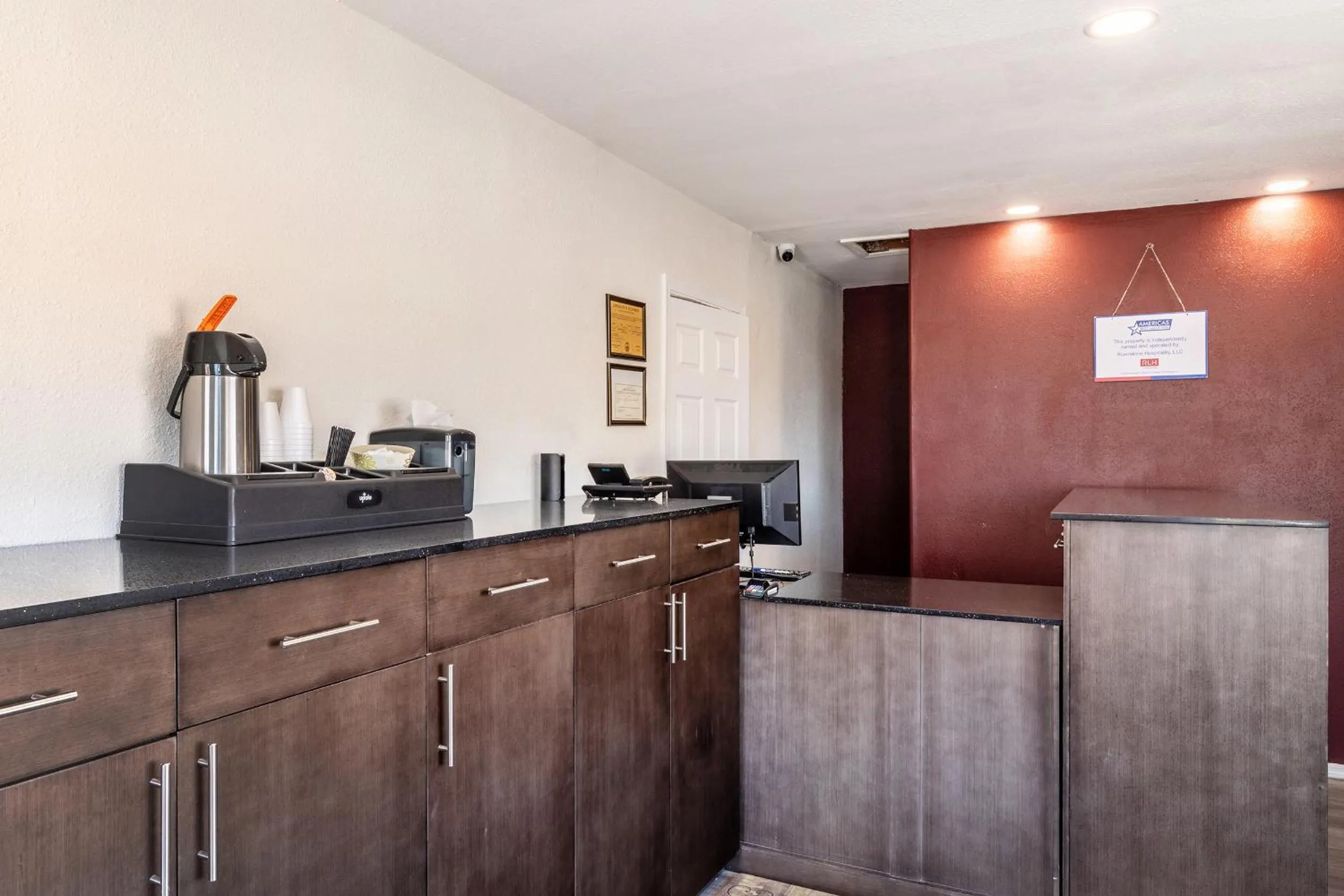 Lobby or reception in Econo Lodge Needles