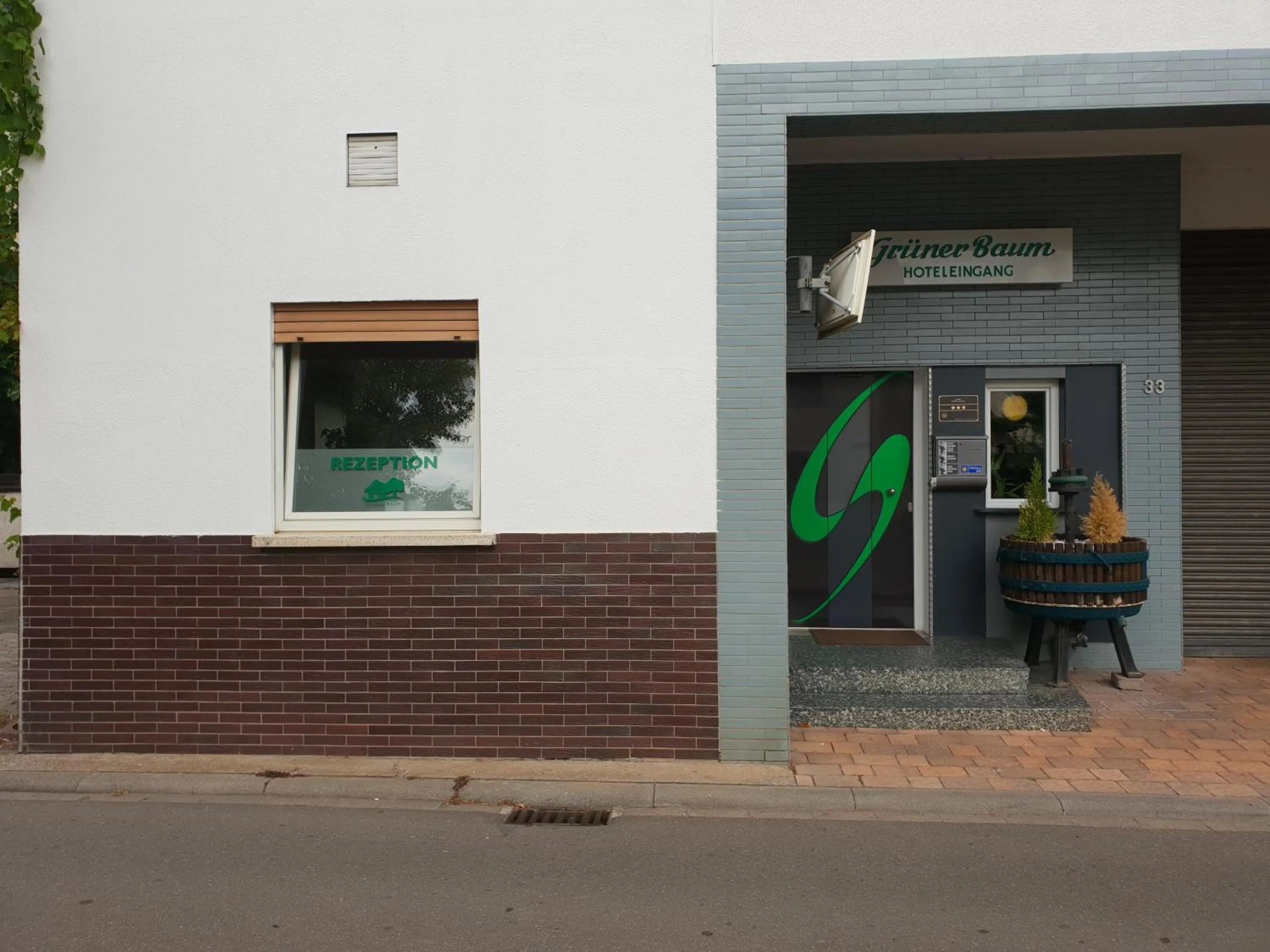 Property building in Hotel Grüner Baum
