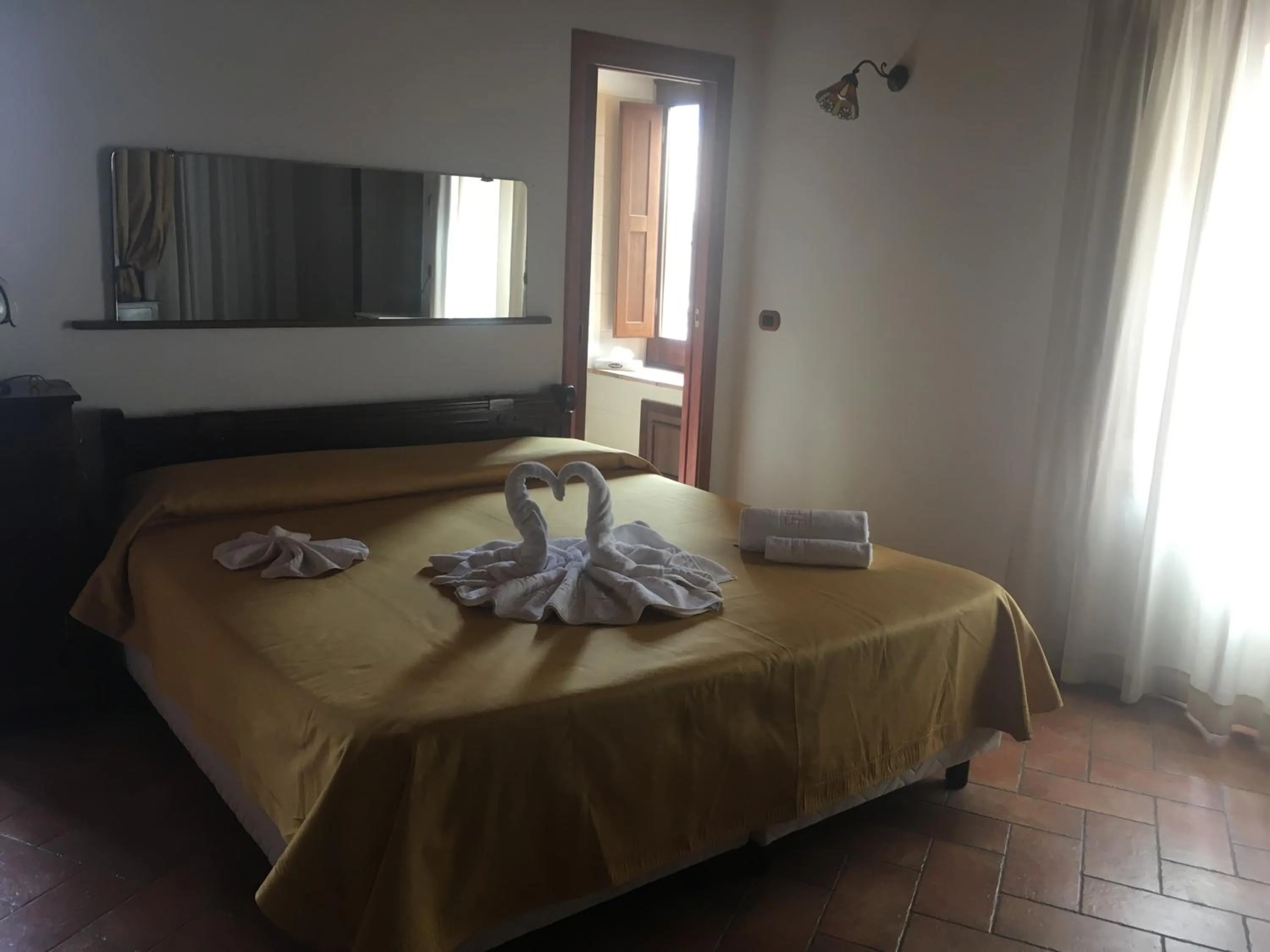 Bed in Donnaciccina Accomodation