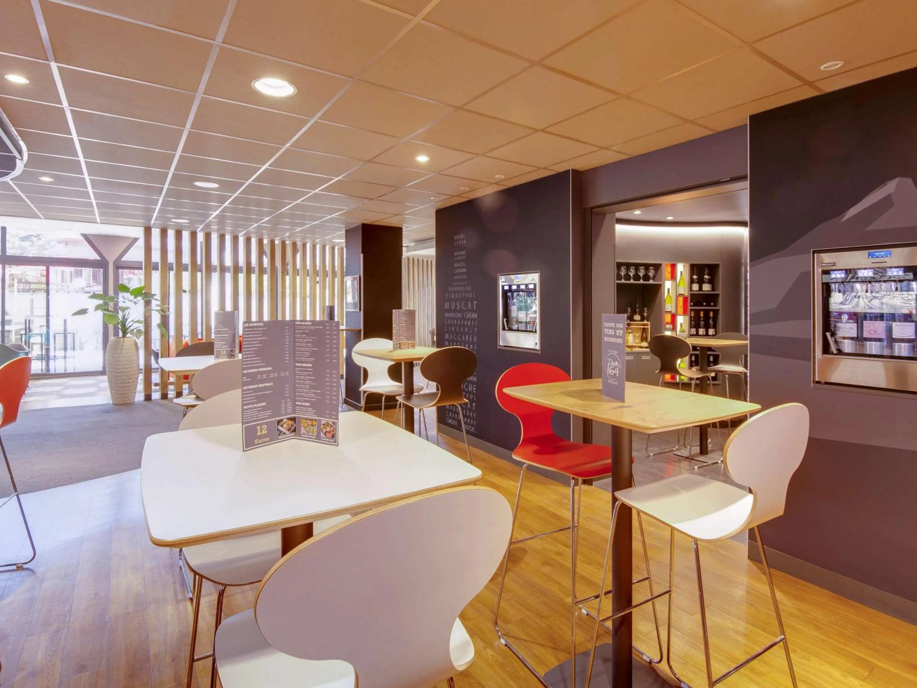 Restaurant/places to eat in ibis Montpellier Sud