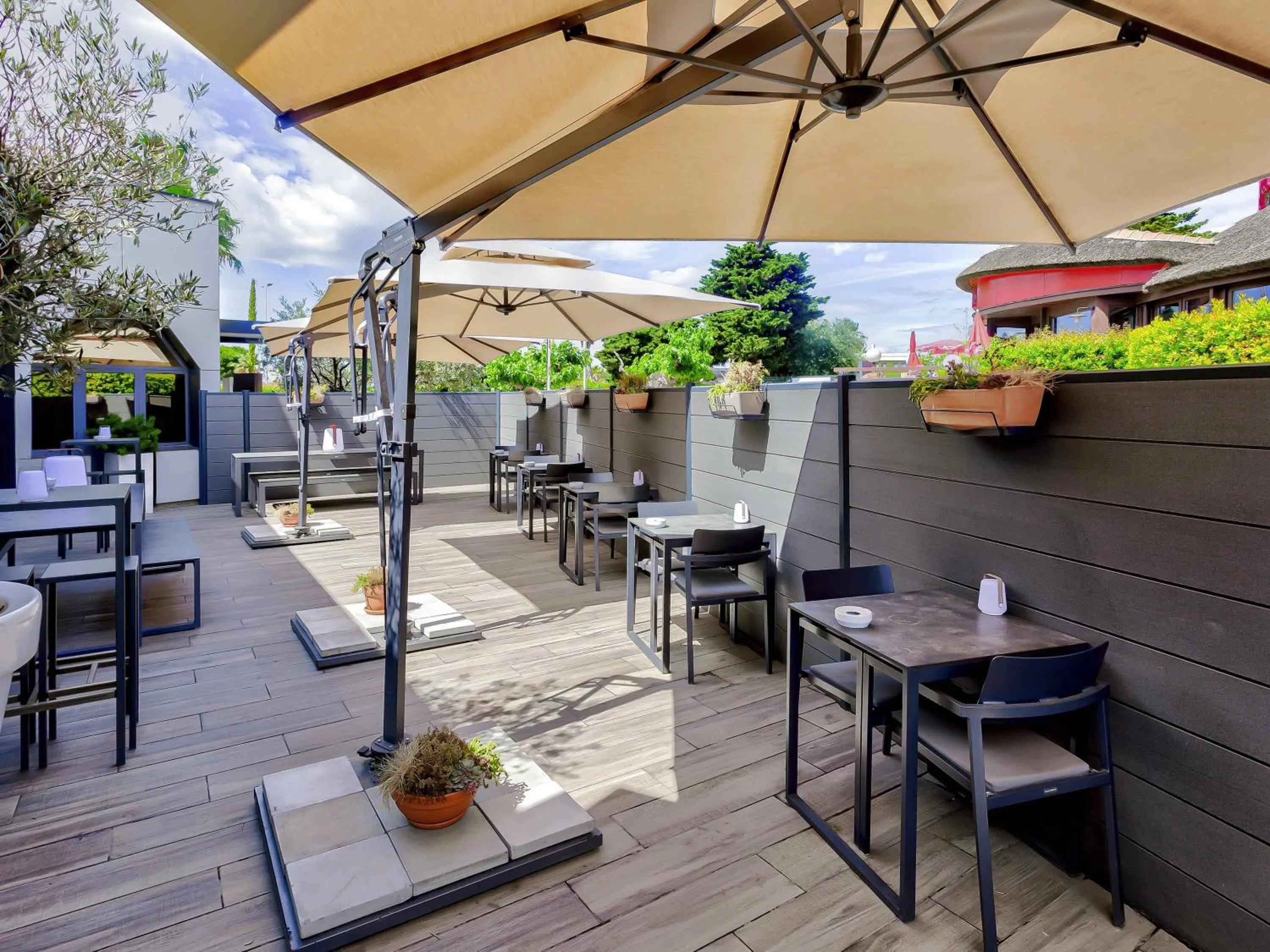 Property building in ibis Montpellier Sud