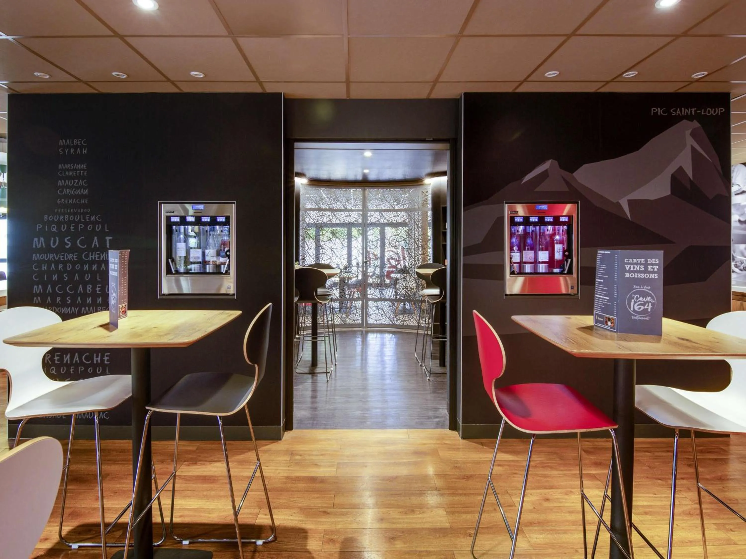 Restaurant/places to eat in ibis Montpellier Sud