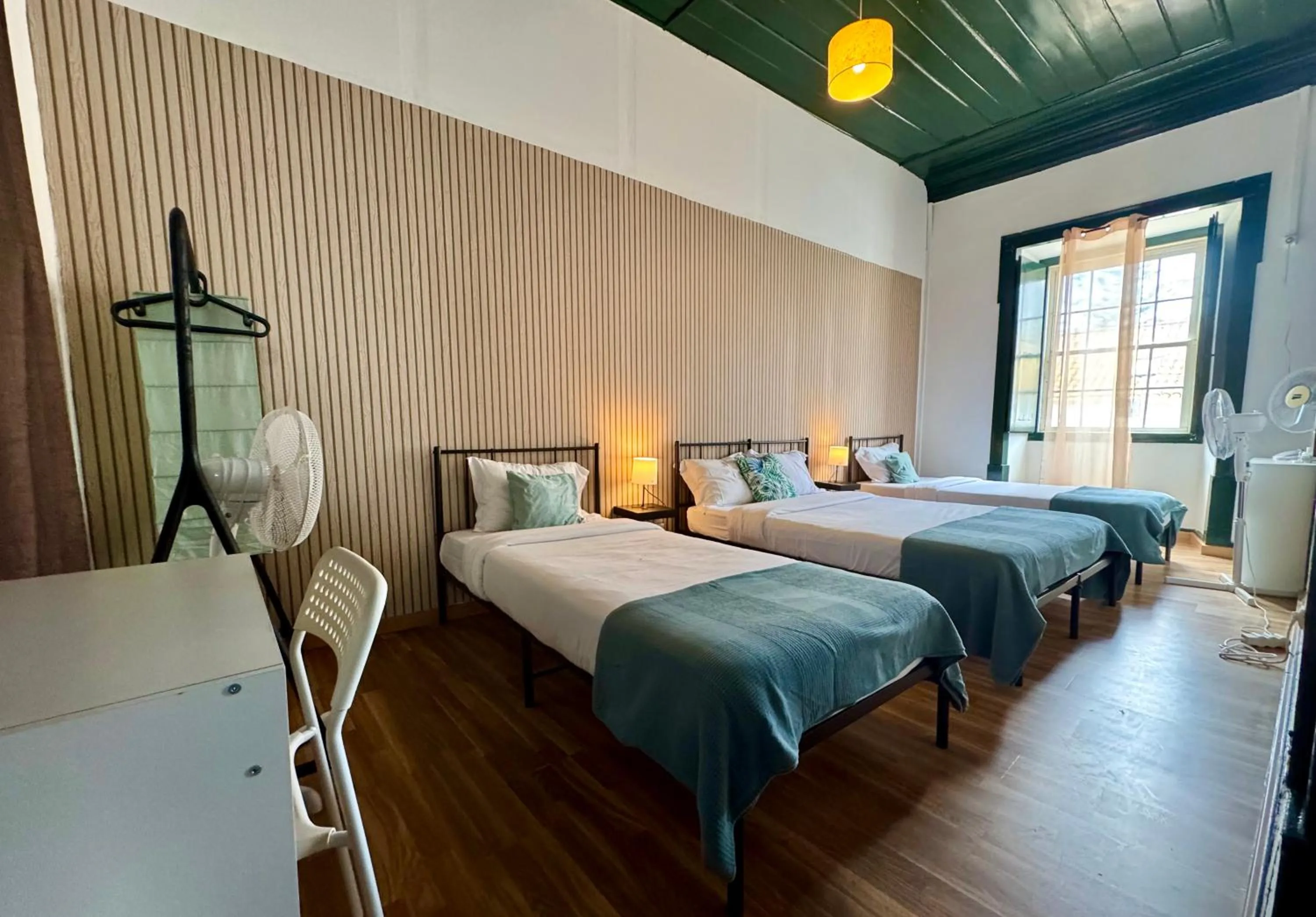 Bed in Algarve HOSTEL