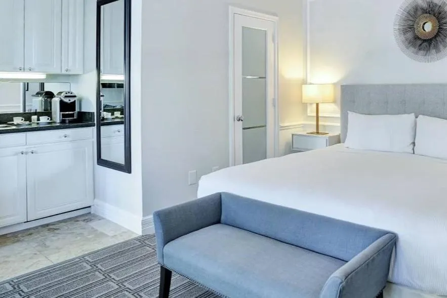 Bed in The Pillars Hotel & Club