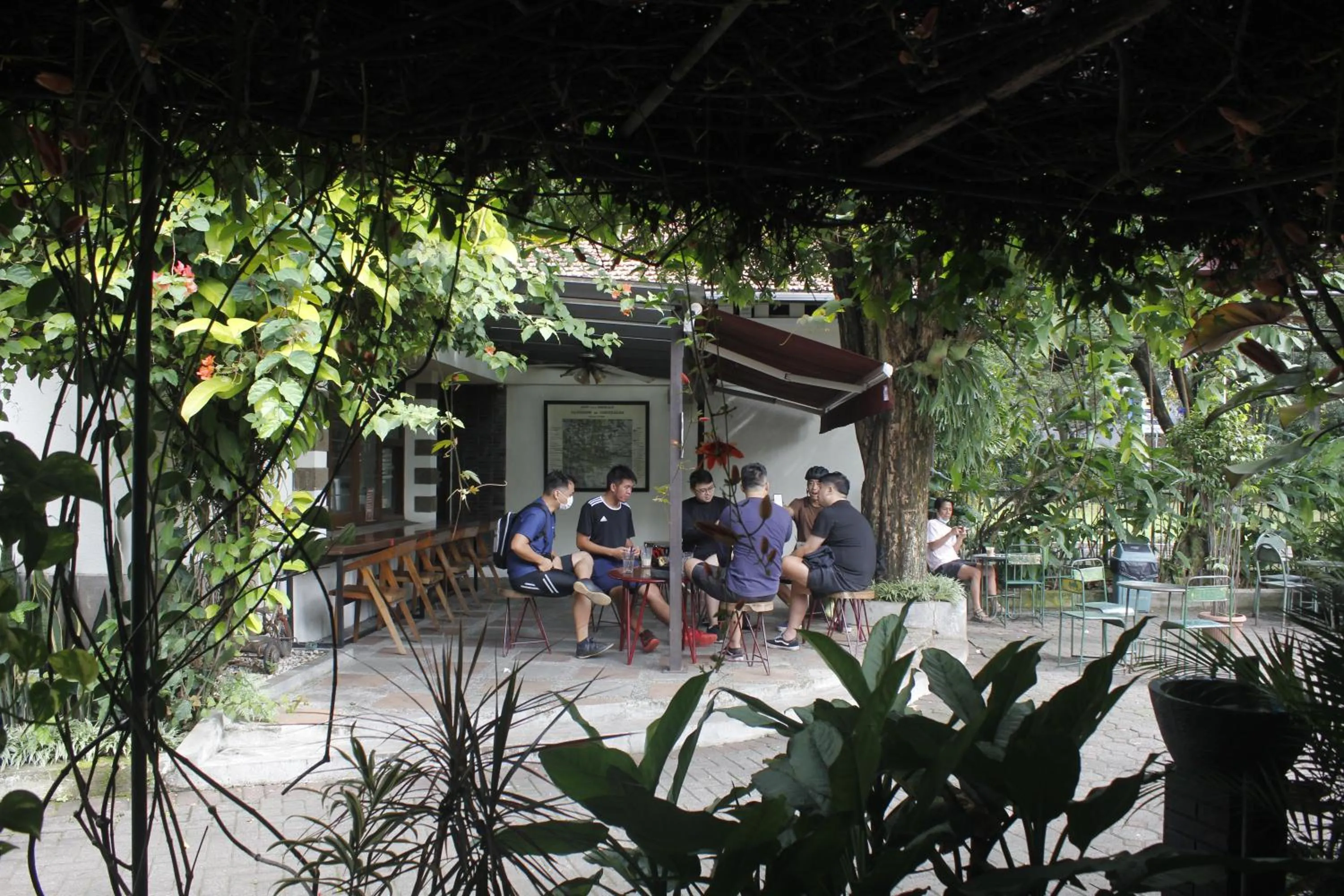 Restaurant/places to eat in Hotel Bumi Asih Gedung Sate Bandung