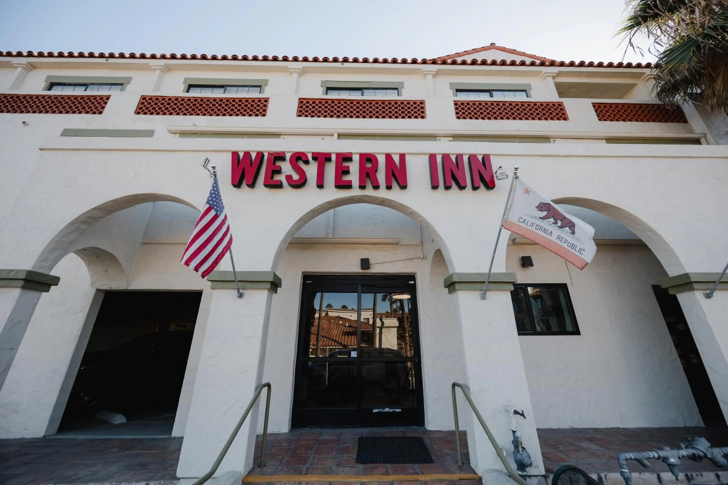 Facade/entrance in Old Town Western Inn