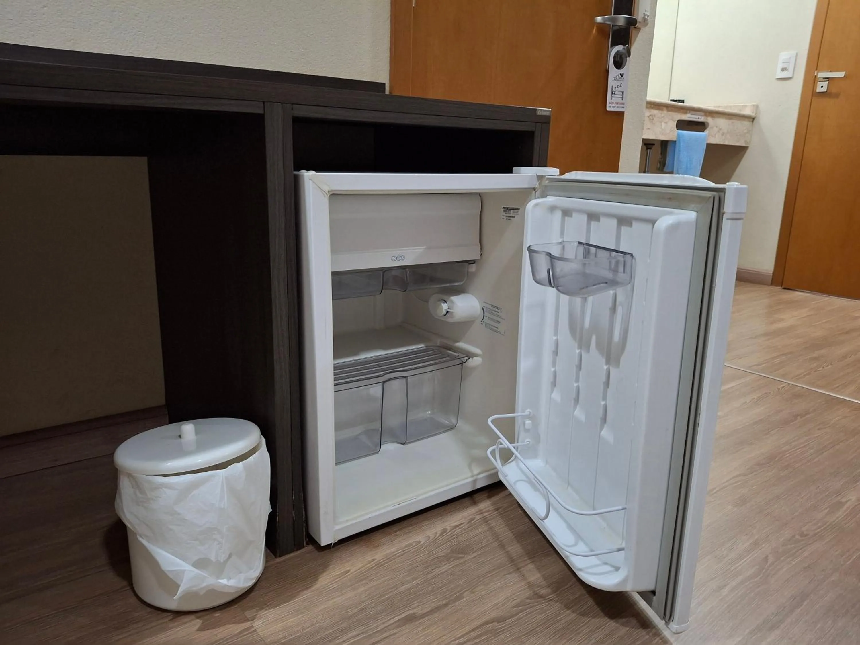 minibar in Ônix Inn Hotel Cravinhos