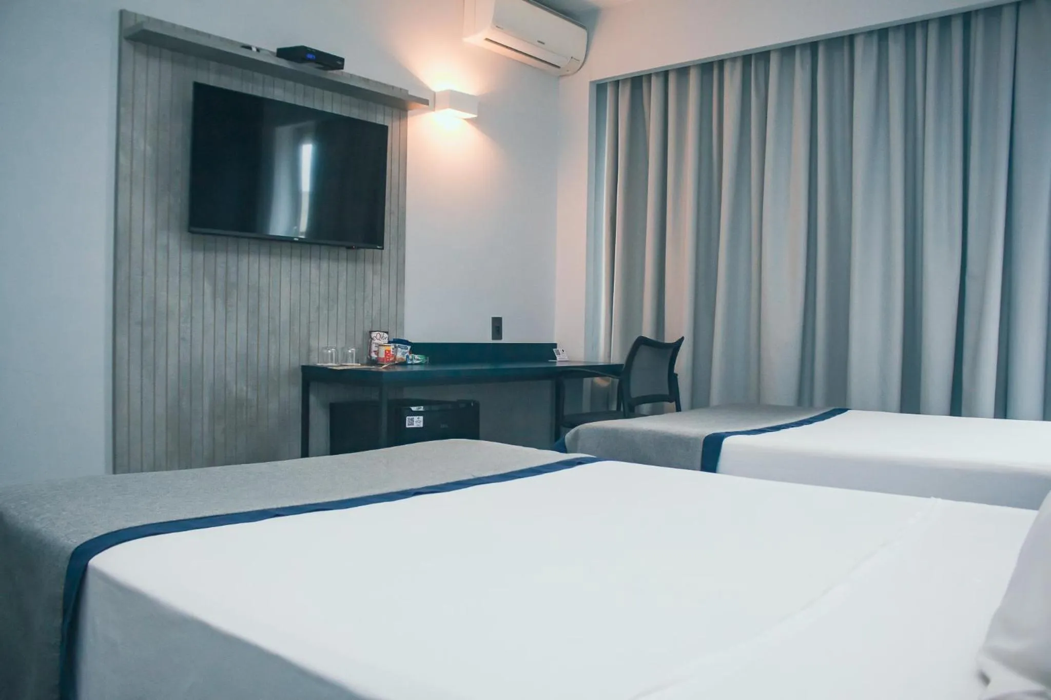 Bedroom, Bed in Gran Hotel Morada do Sol