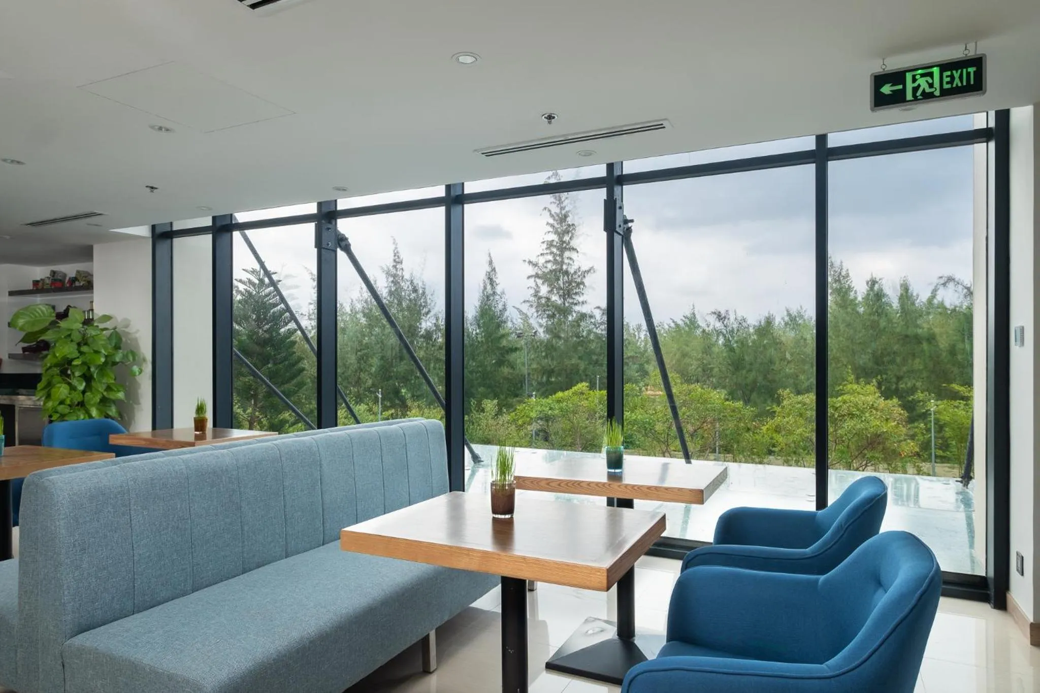 Lounge or bar in Carinae Danang Hotel