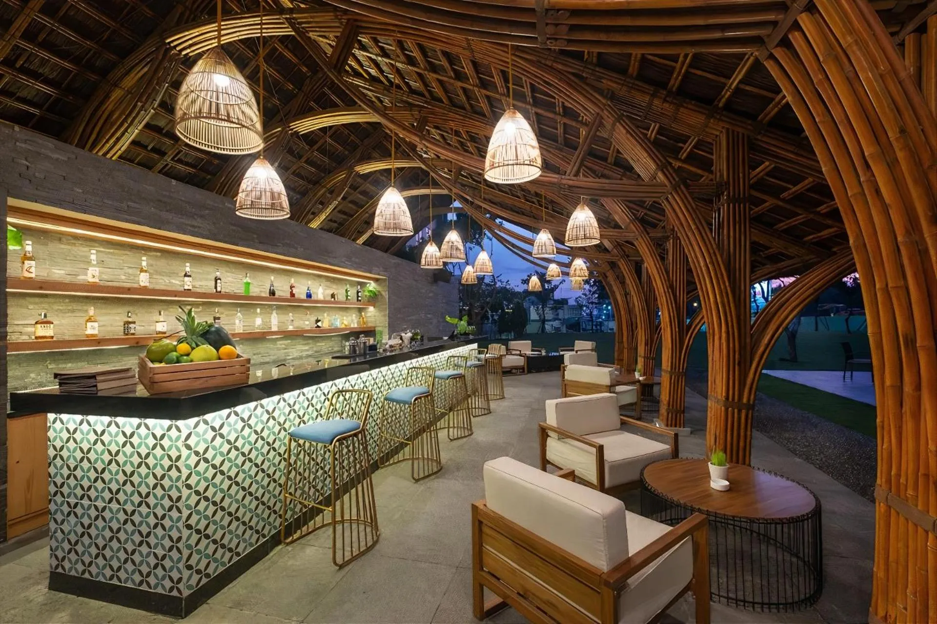 Lounge or bar in Carinae Danang Hotel