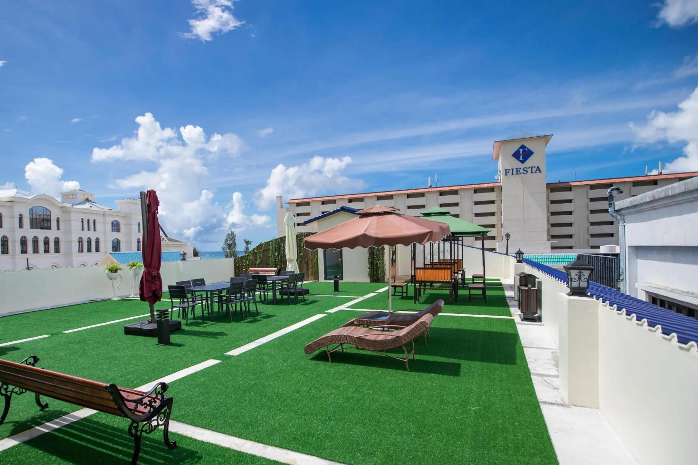 Street view in Hotel Americano