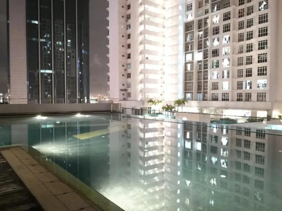 Swimming pool in Baby & kids friendly, JB CIQ, Romantic Duplex