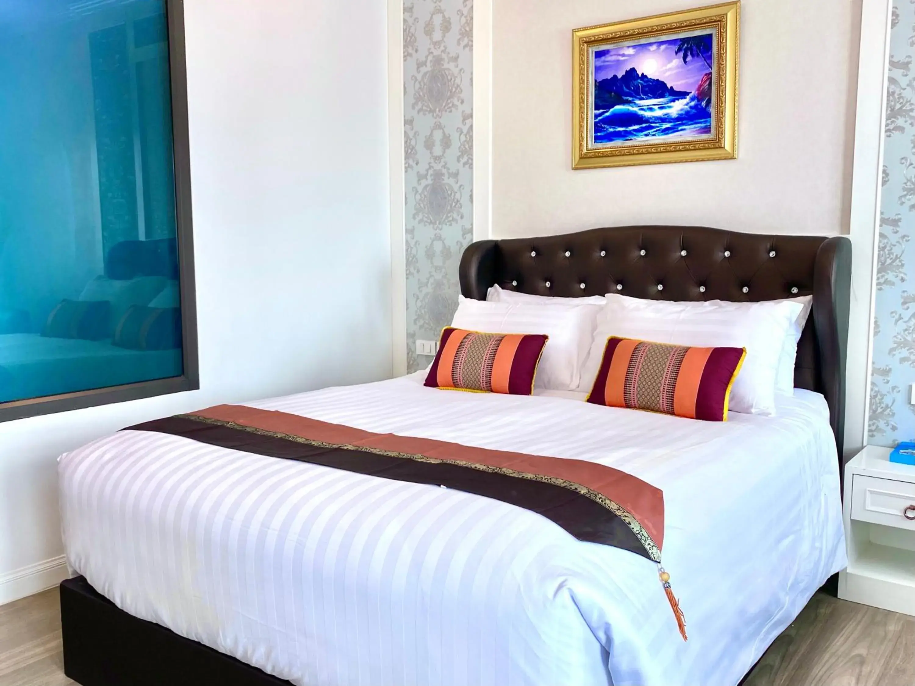 Superior Queen Room with Pool View in Banbua Grand Udon Superior Queen Room with Pool View in Banbua Grand Udon