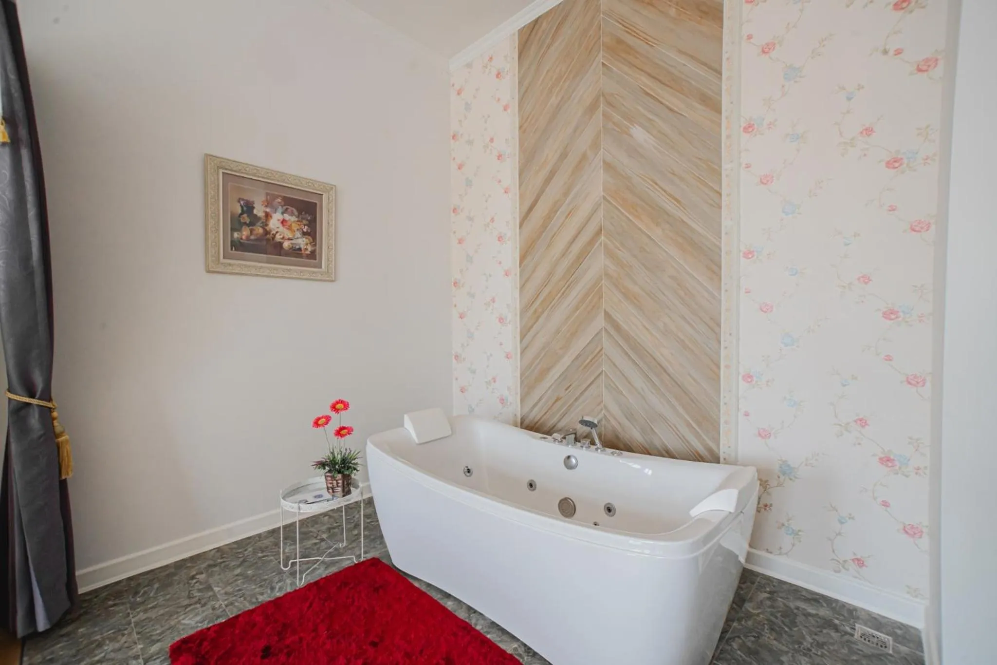 Bath in Banbua Grand Udon