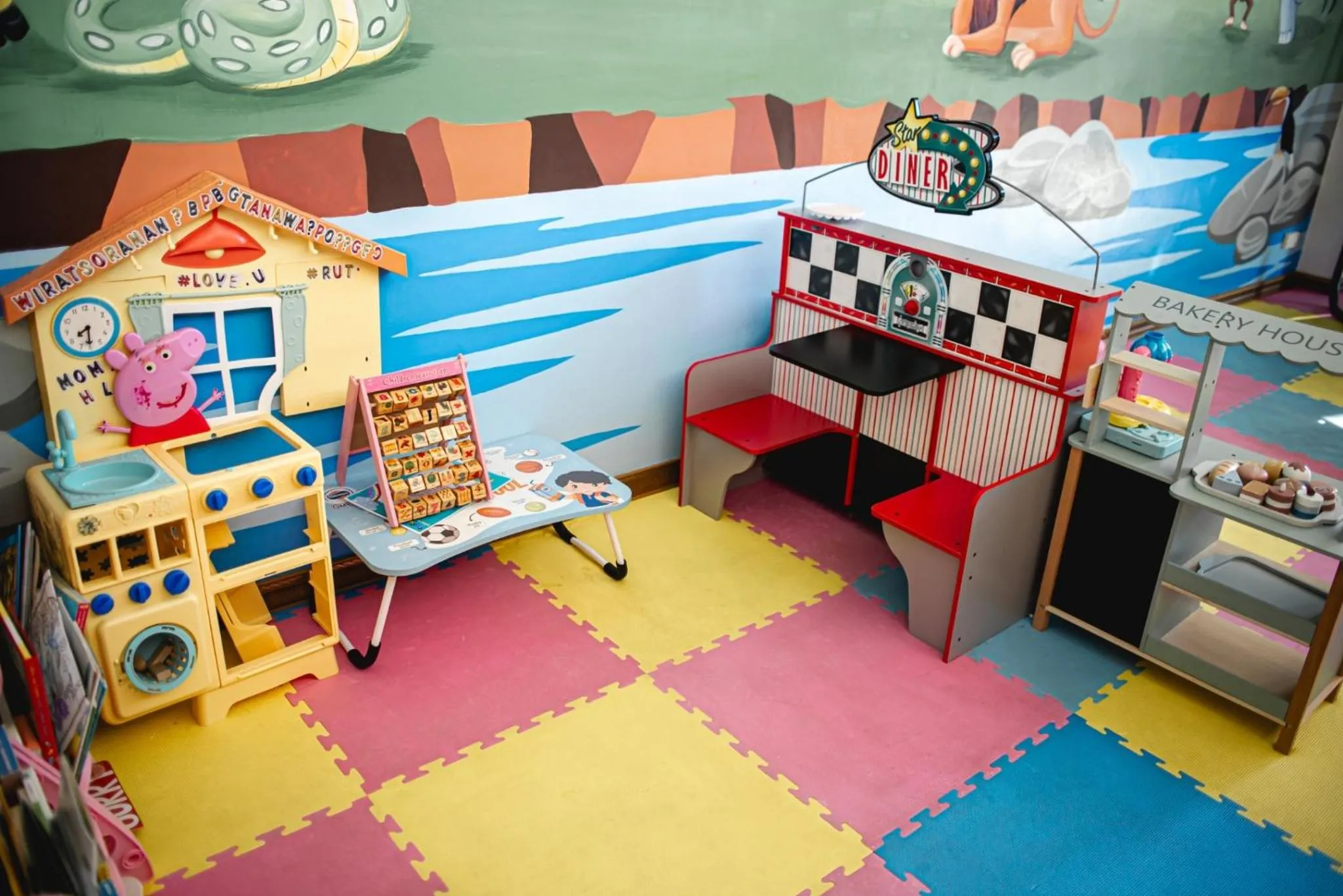 Kids's club in Banbua Grand Udon