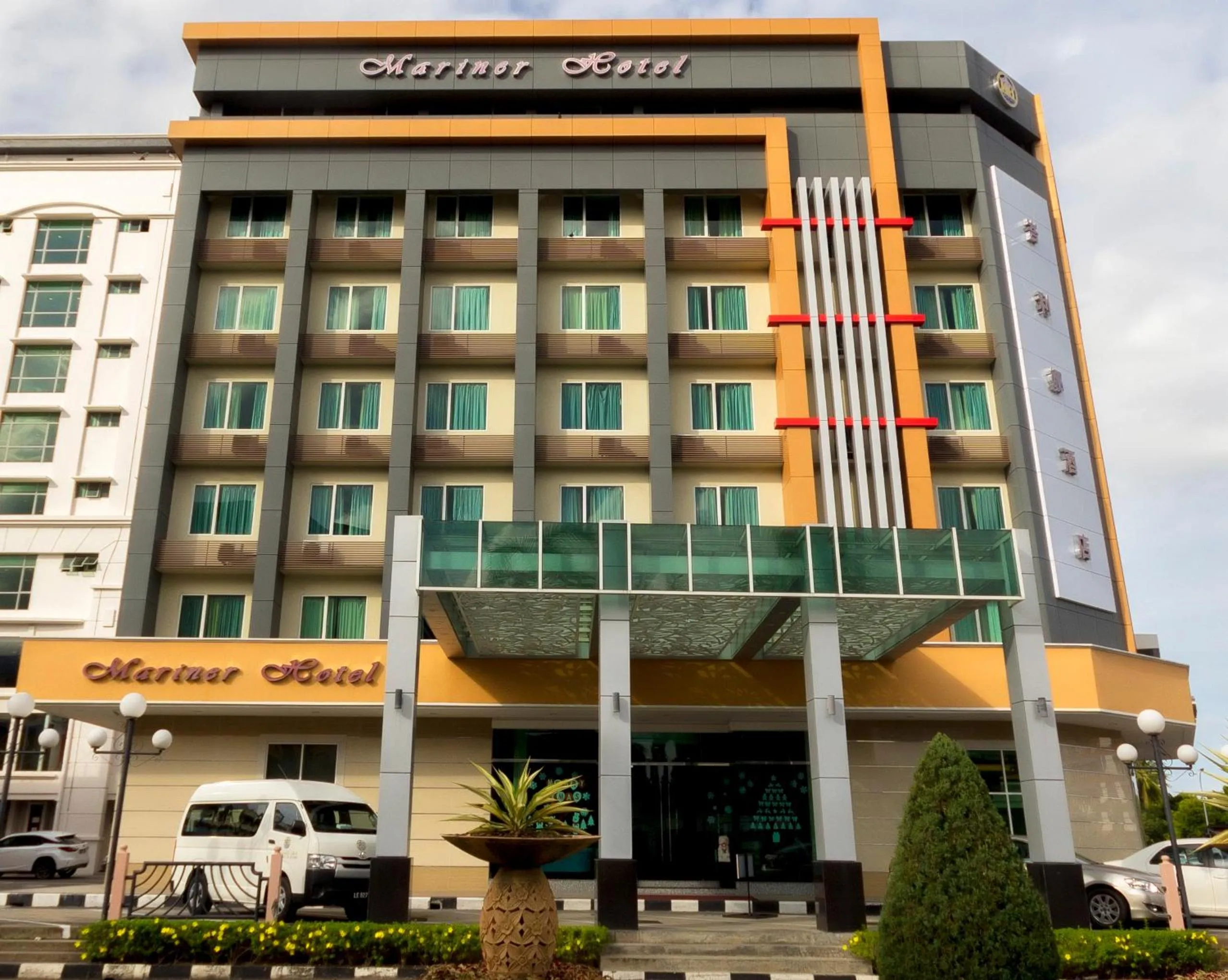 Property building in Mariner Hotel Labuan