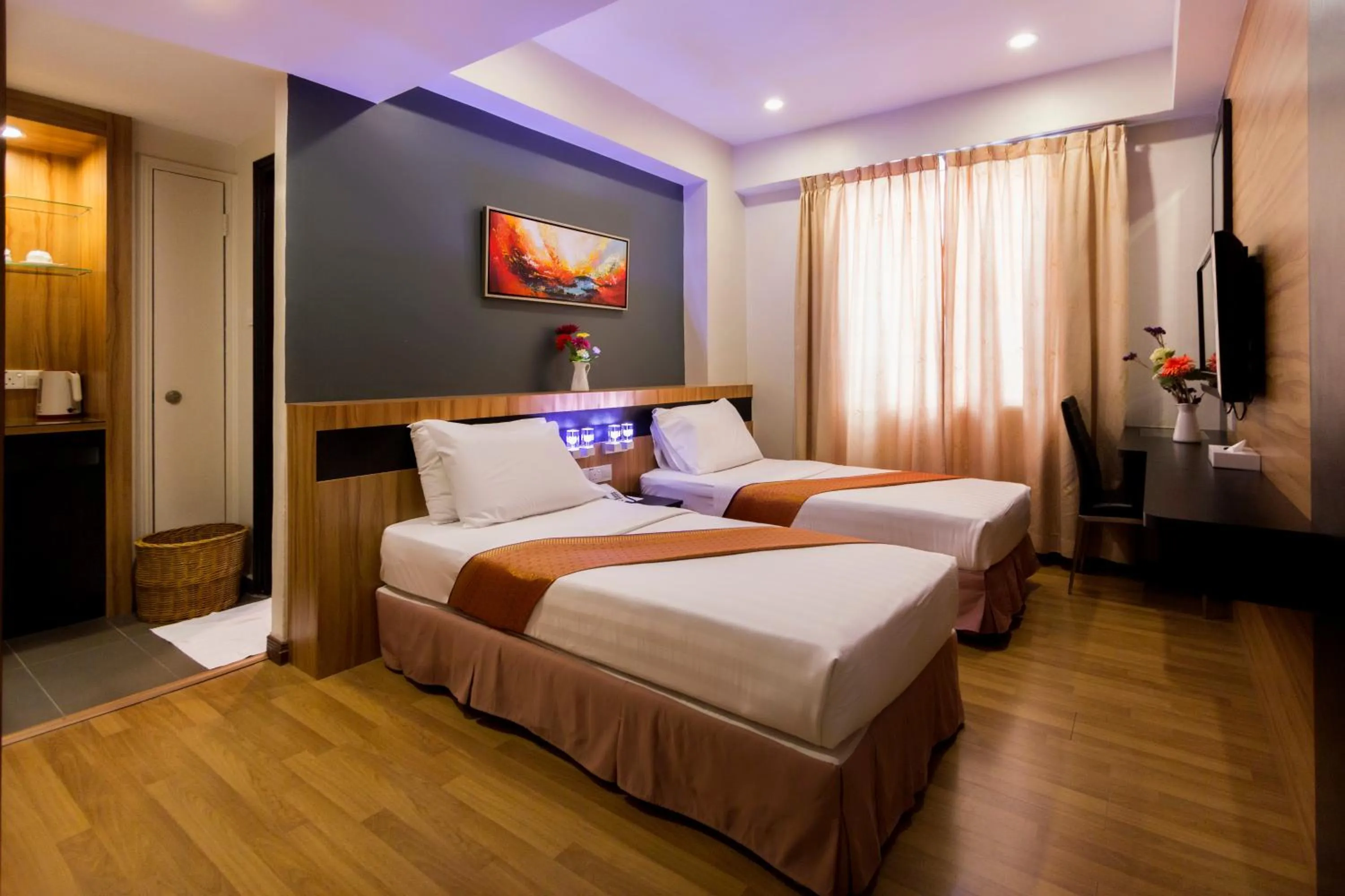 Bed in Mariner Hotel Labuan