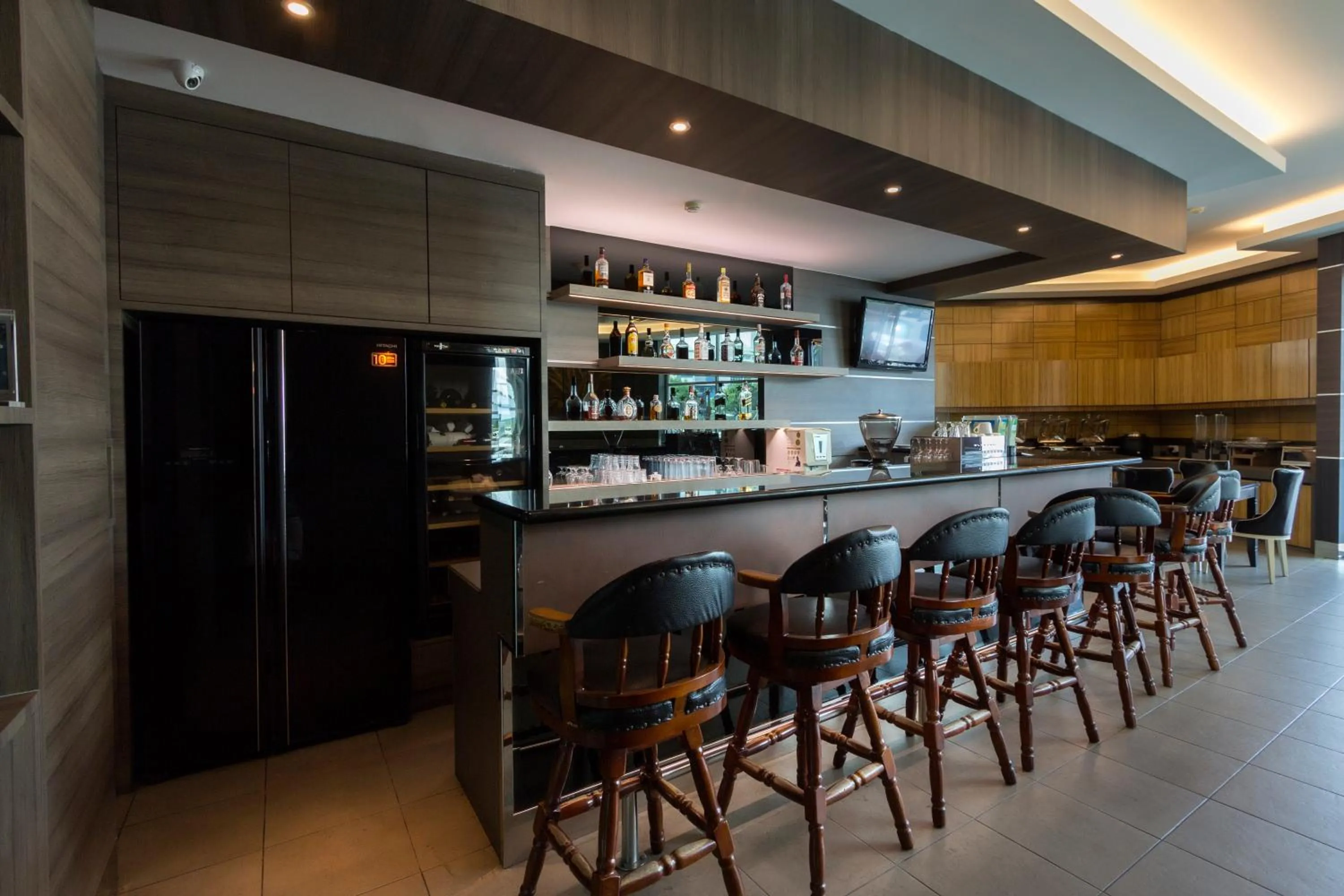 Lounge or bar in Mariner Hotel Labuan