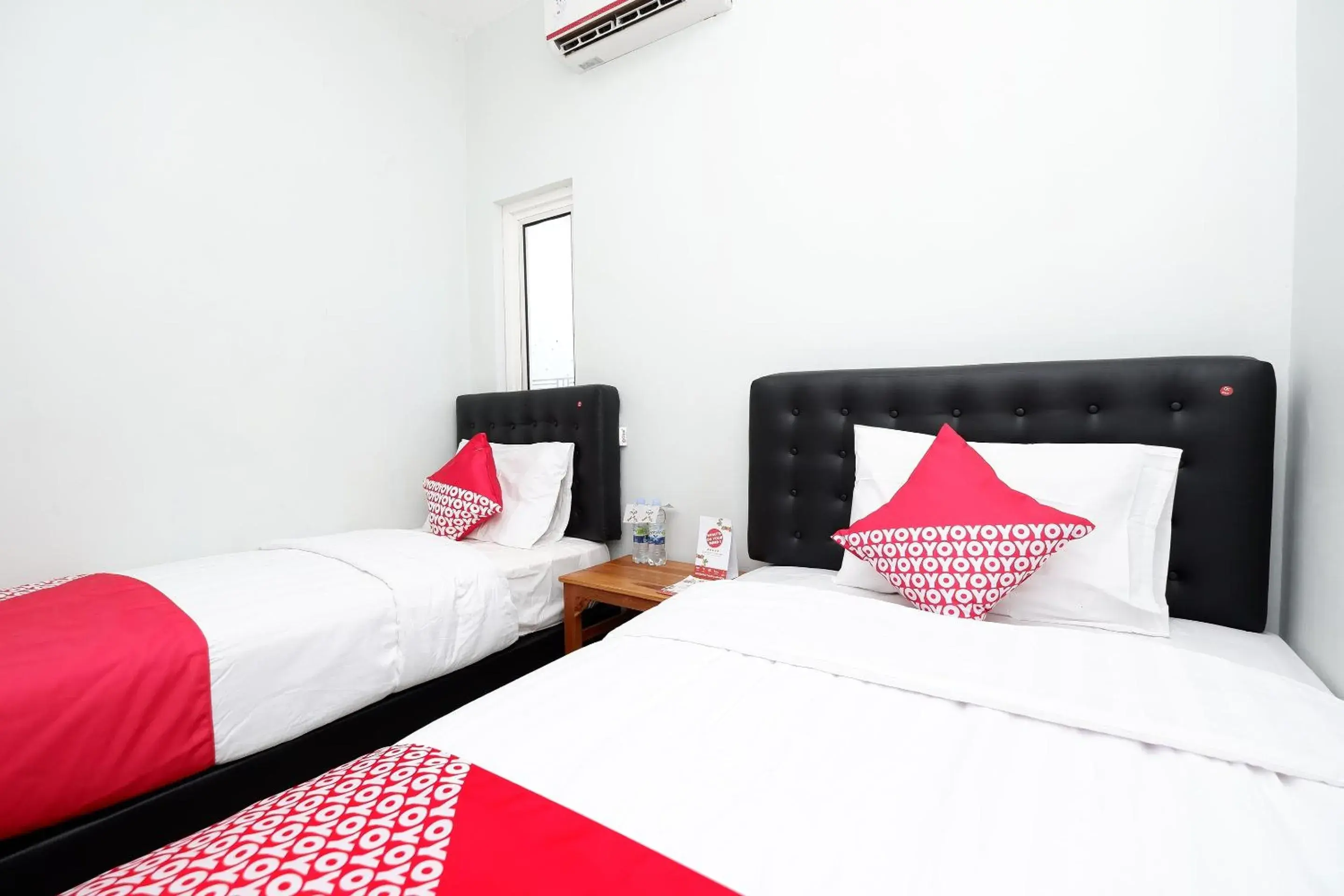 Standard Twin Room in Hotel O Palebon Residence Standard Twin Room in Hotel O Palebon Residence