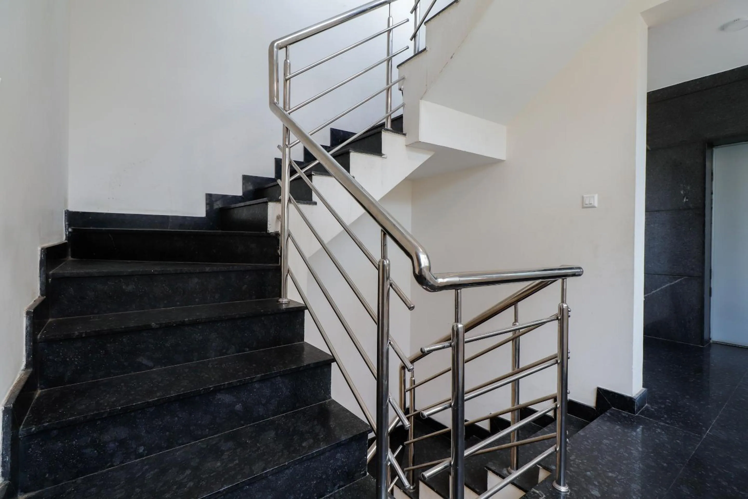 Lobby or reception in GN Collection O Near Rajajinagar Industrial Estate