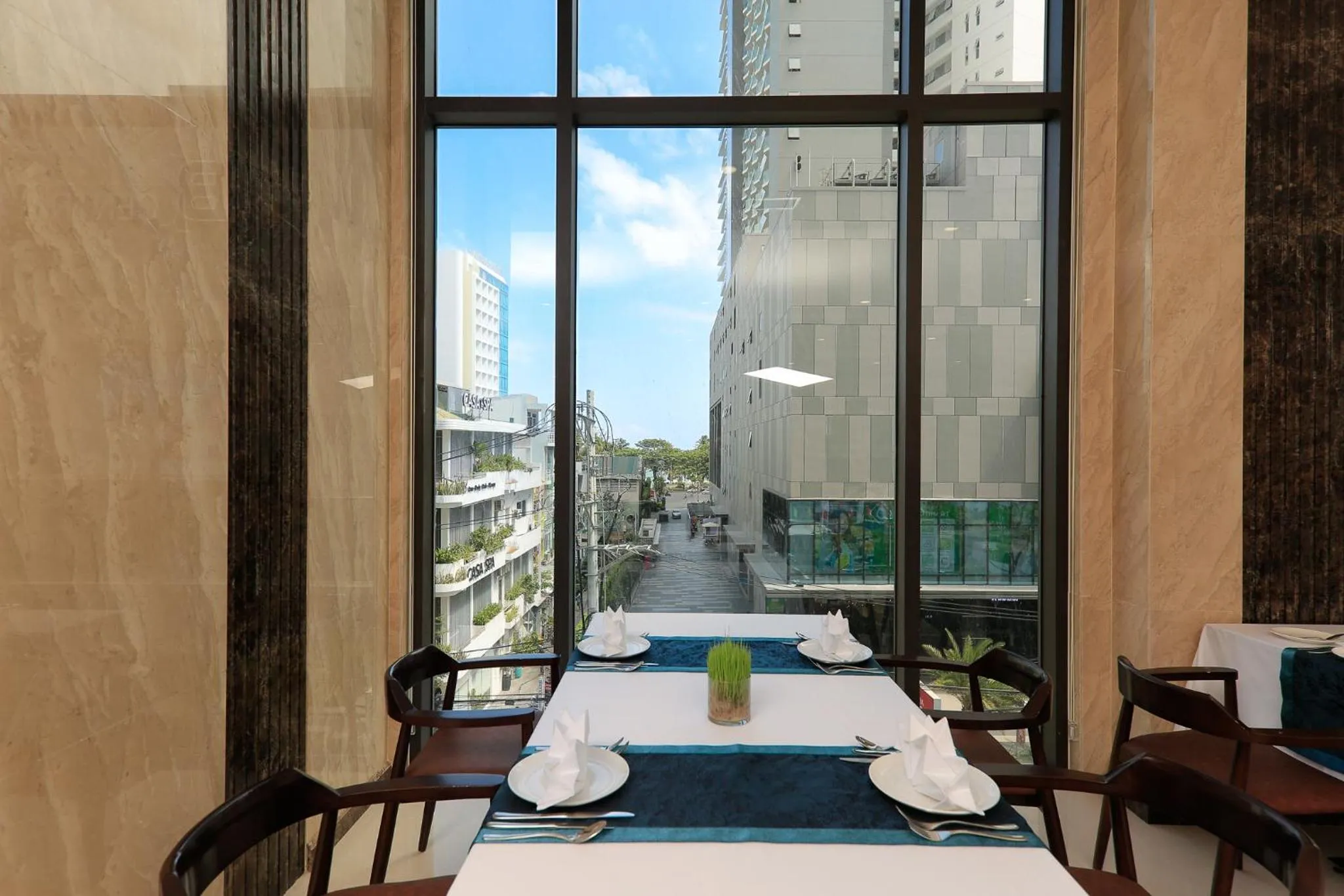 Restaurant/places to eat in Gonsala Hotel Nha Trang