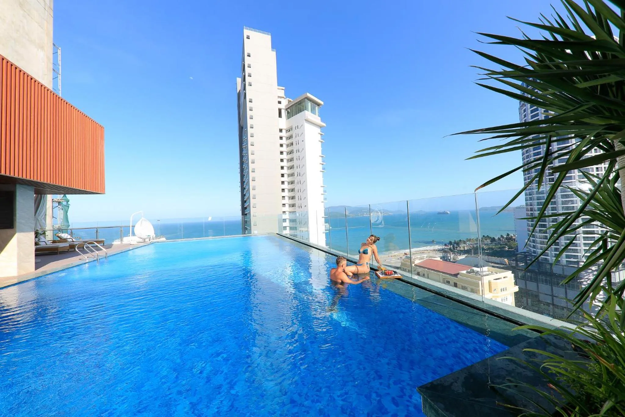 Swimming pool in Gonsala Hotel Nha Trang