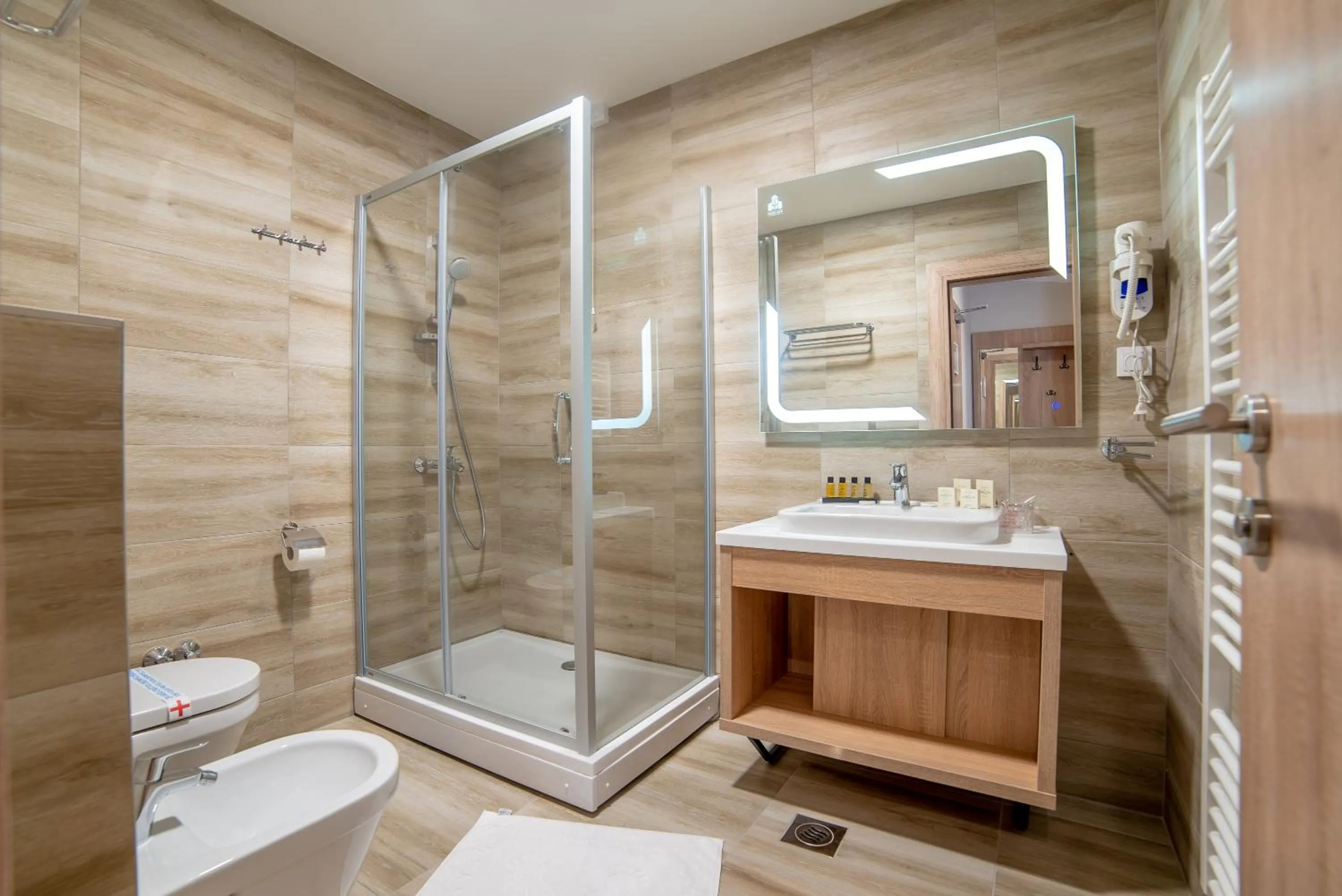 Bathroom in Hotel Soni Lux