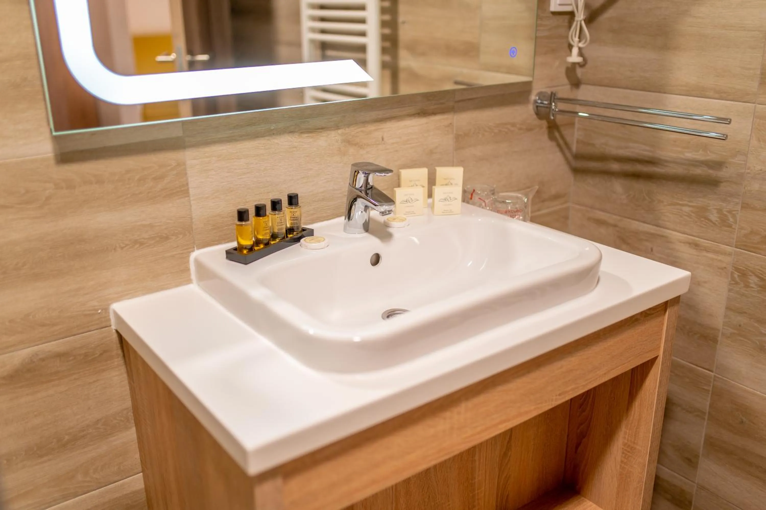 Bathroom in Hotel Soni Lux