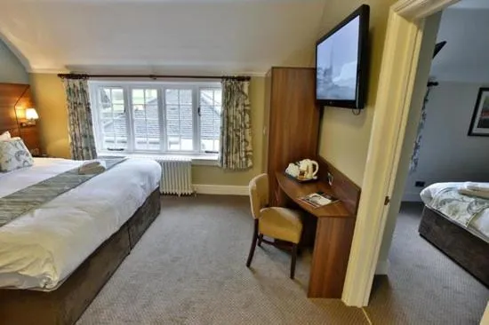 Photo of the whole room, Bed in Quorn Grange Hotel