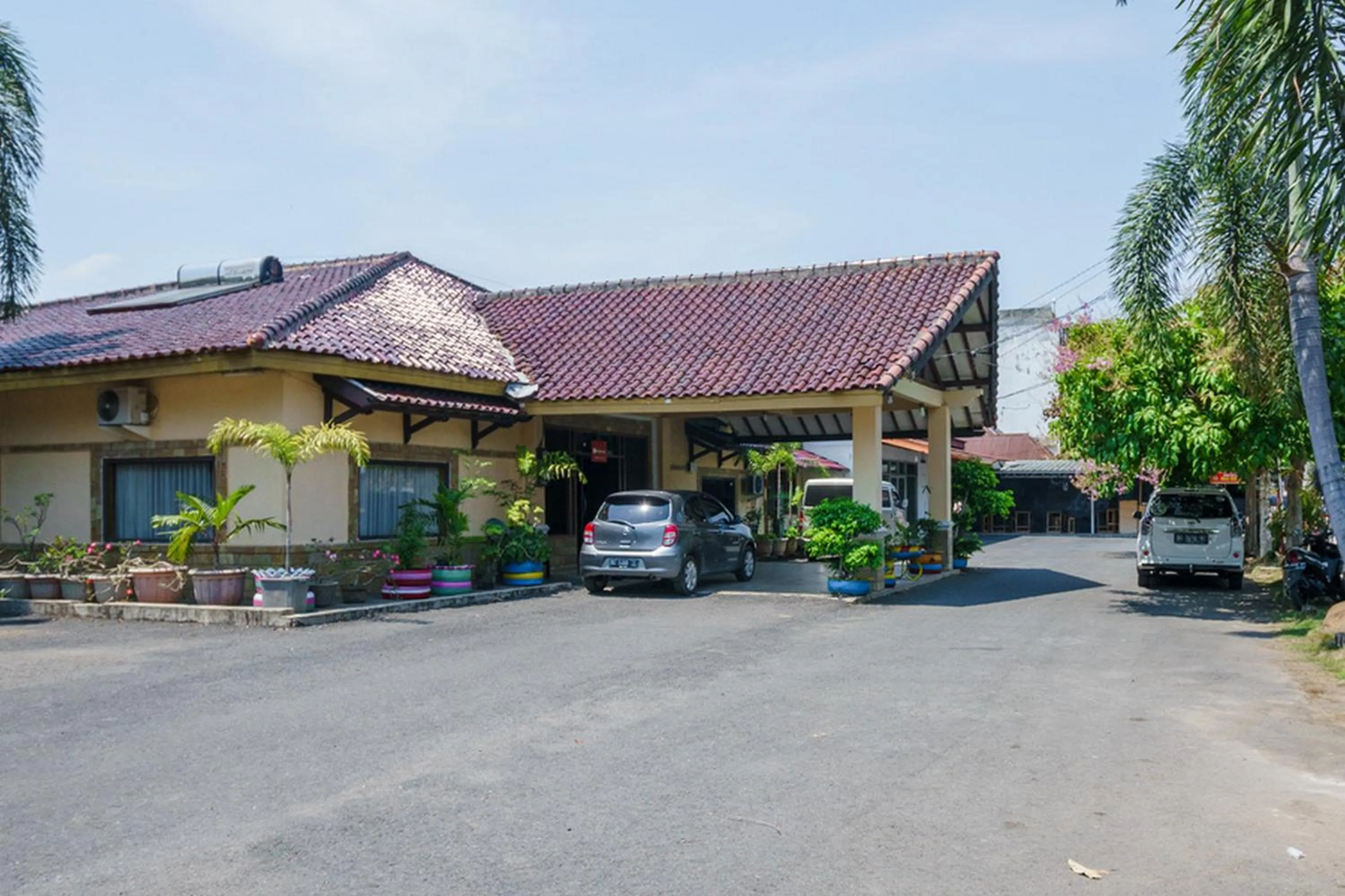 RedDoorz @ Jalan lintas Sumatera Lahat