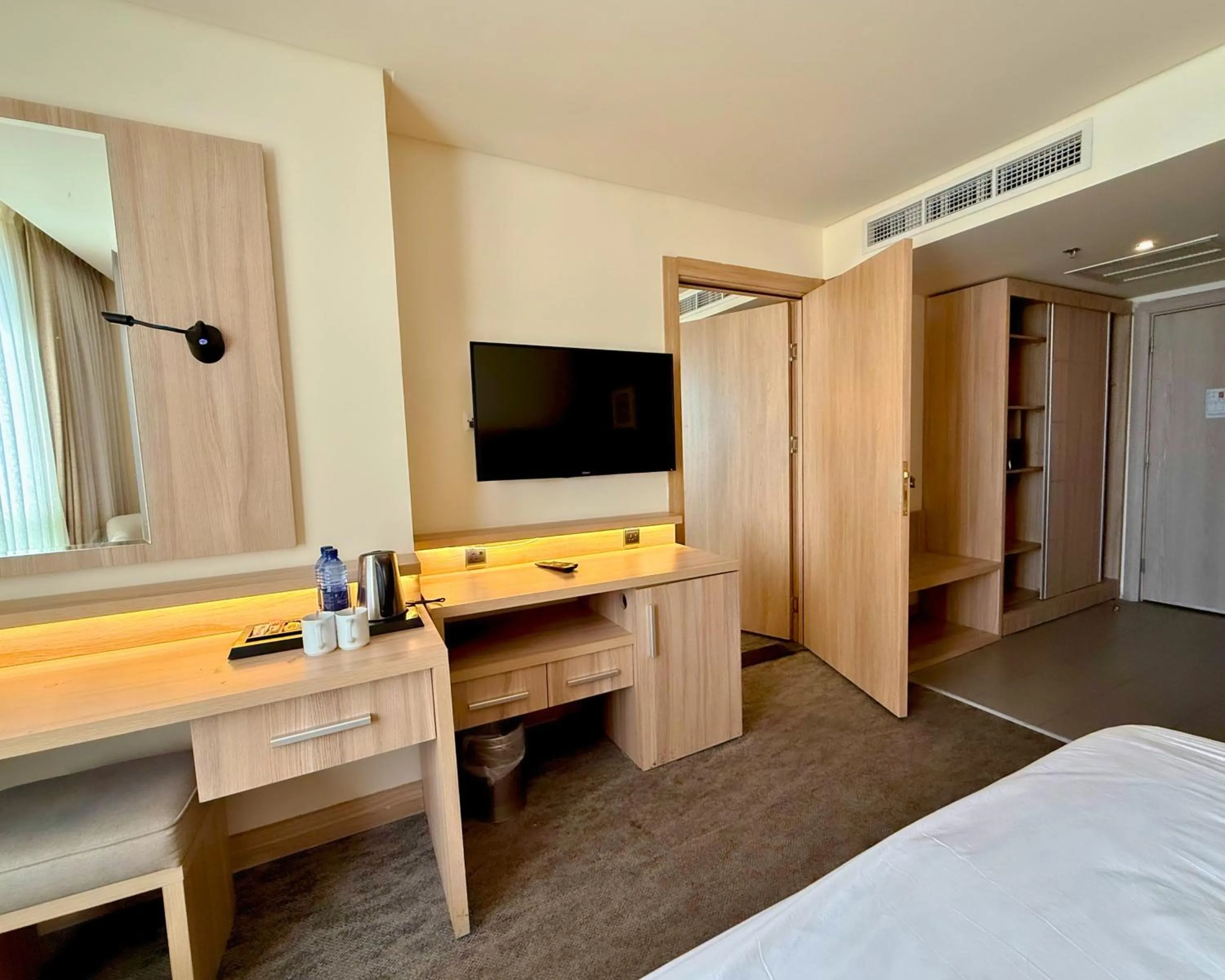 Bedroom, Bed in La Casa Hotel Amman by FHM