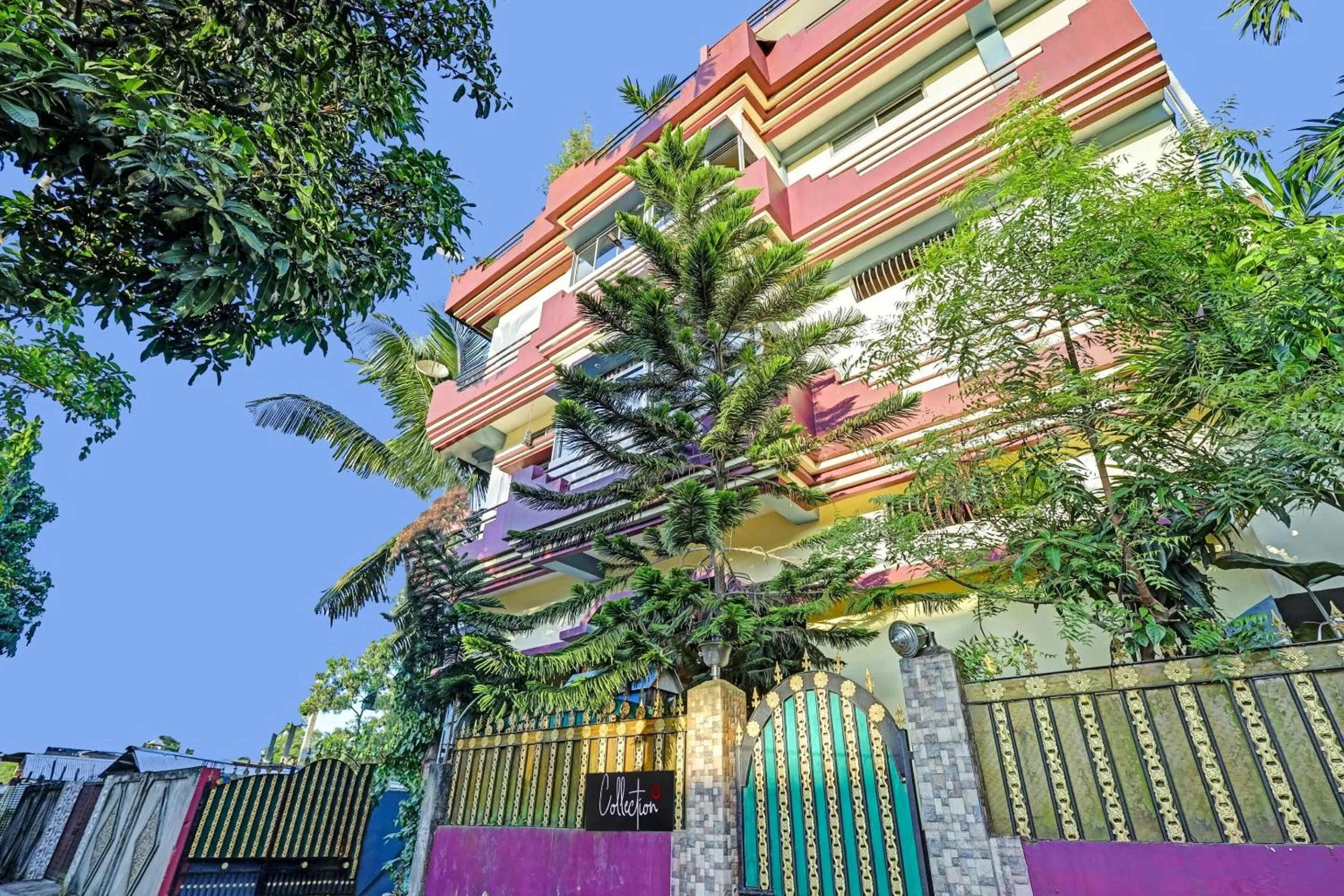 Facade/entrance in Hotel O Aashiyana Home