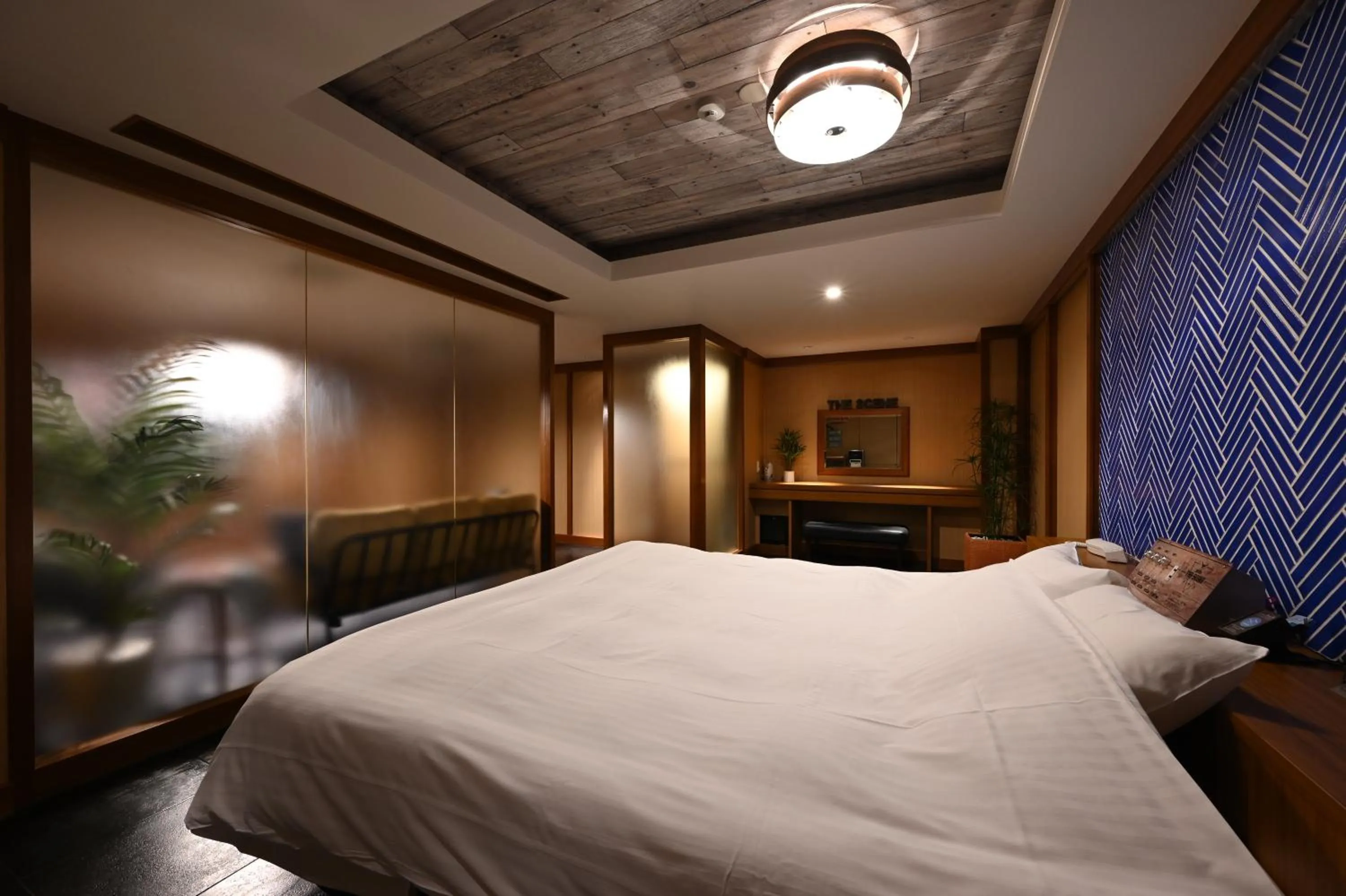 Bedroom, Bed in HOTEL The Scene